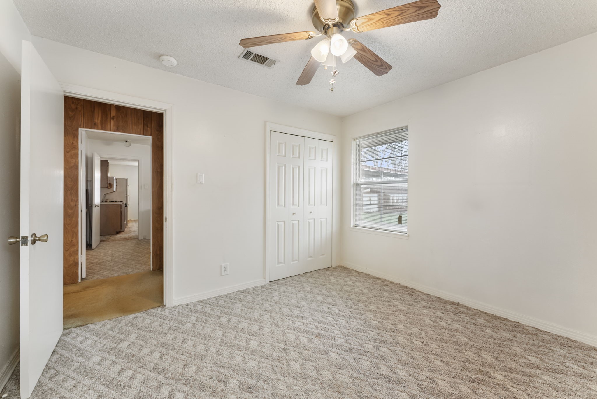 2022 Wakefield Drive Property Photo 8