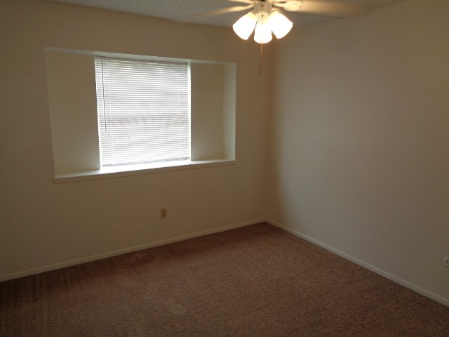 9530 Magnolia Ridge Drive Property Photo 11