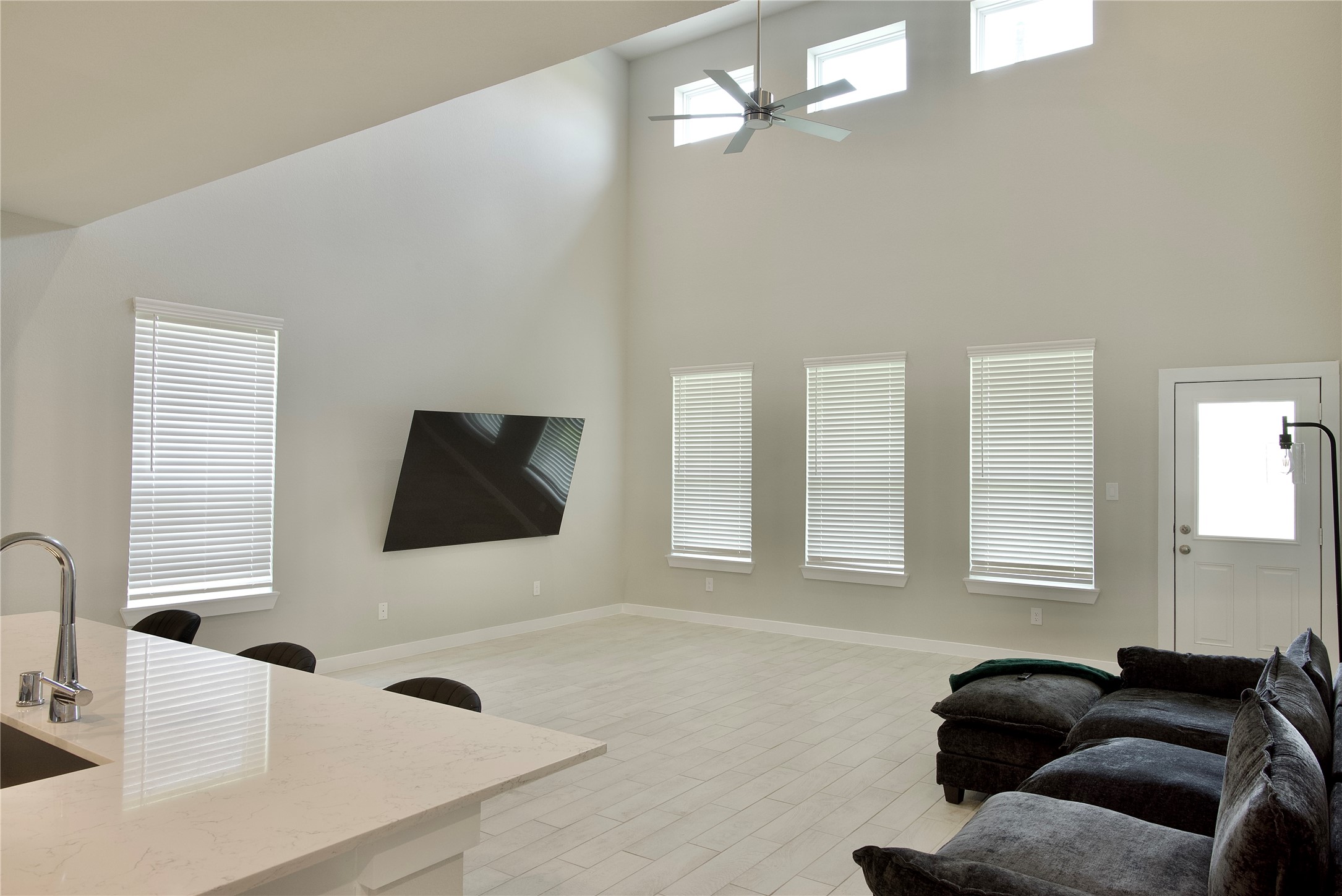 3207 Tilley Drive Property Photo 16