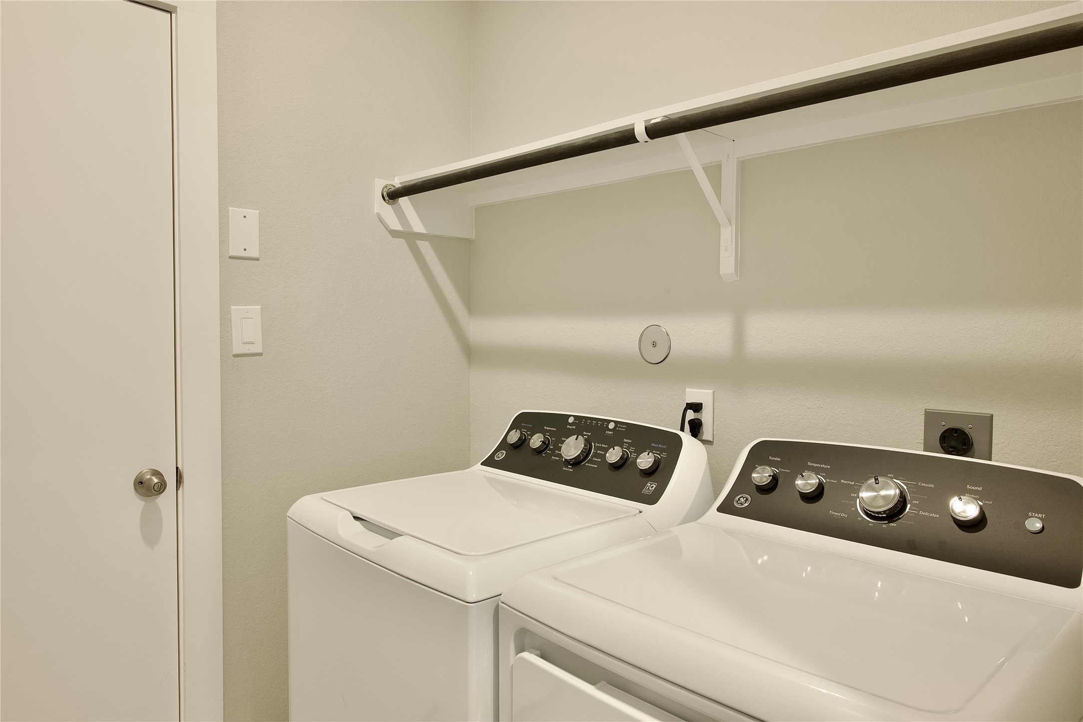 3207 Tilley Drive Property Photo 20