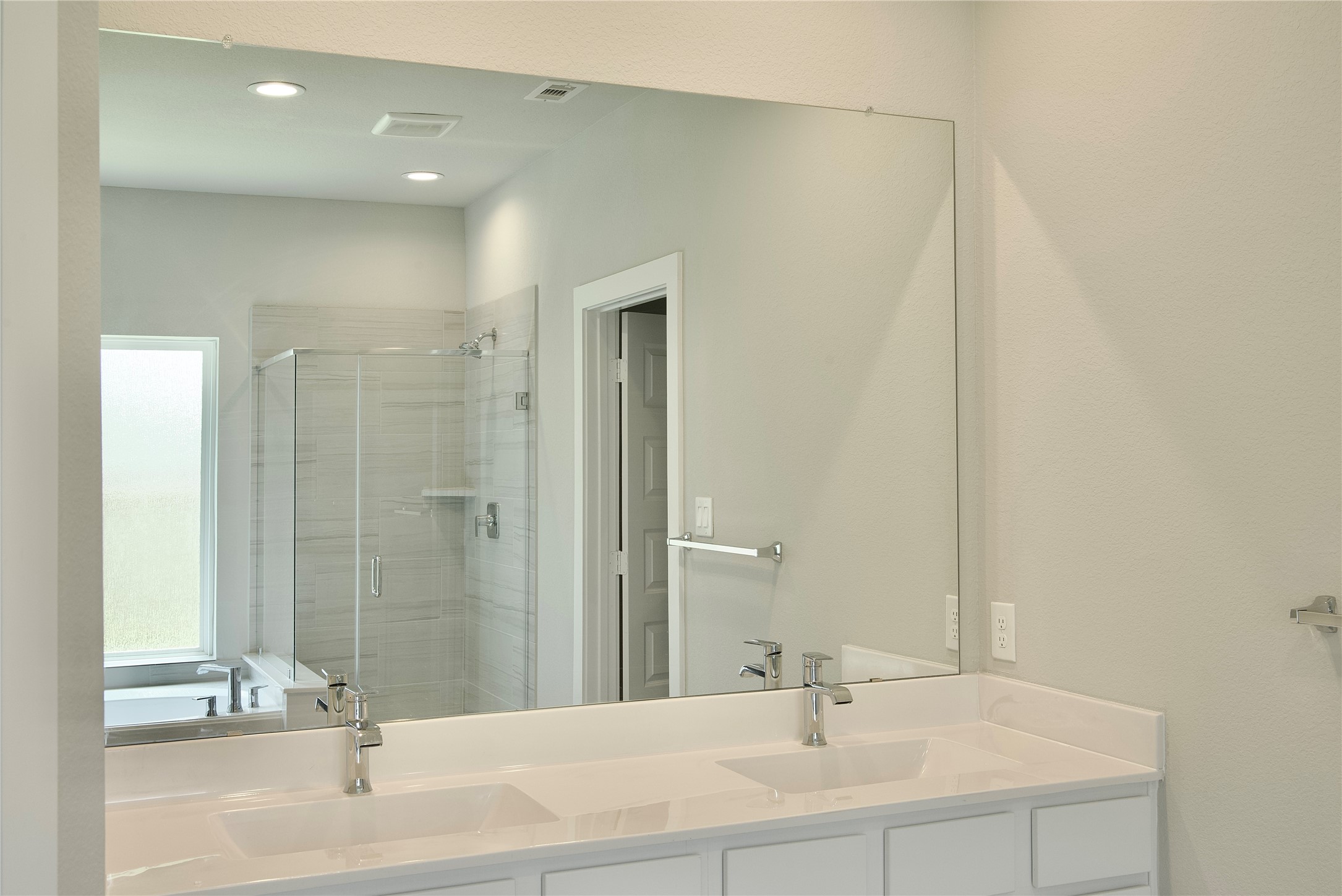 3207 Tilley Drive Property Photo 25