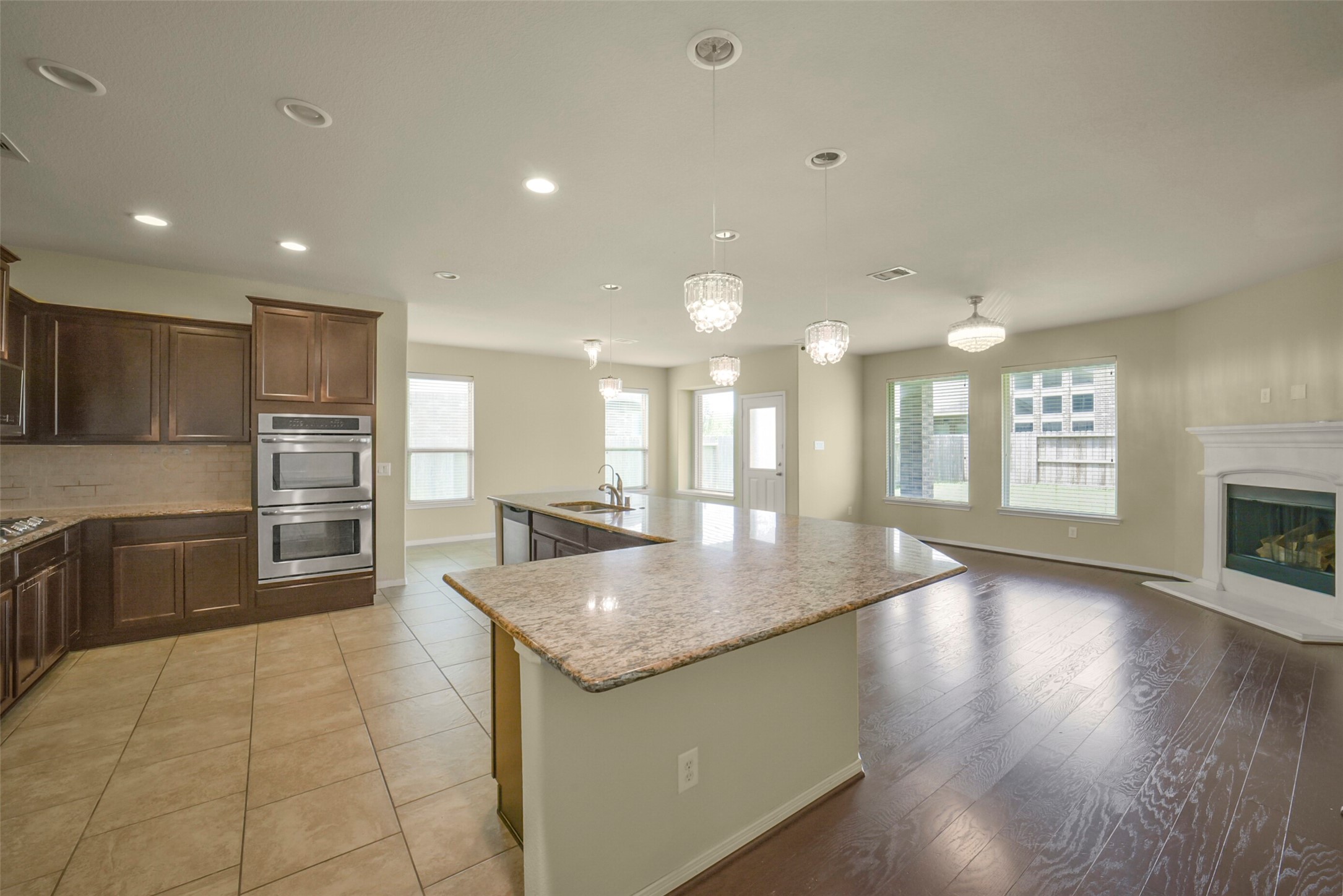3511 Brampton Island Drive Property Photo 10