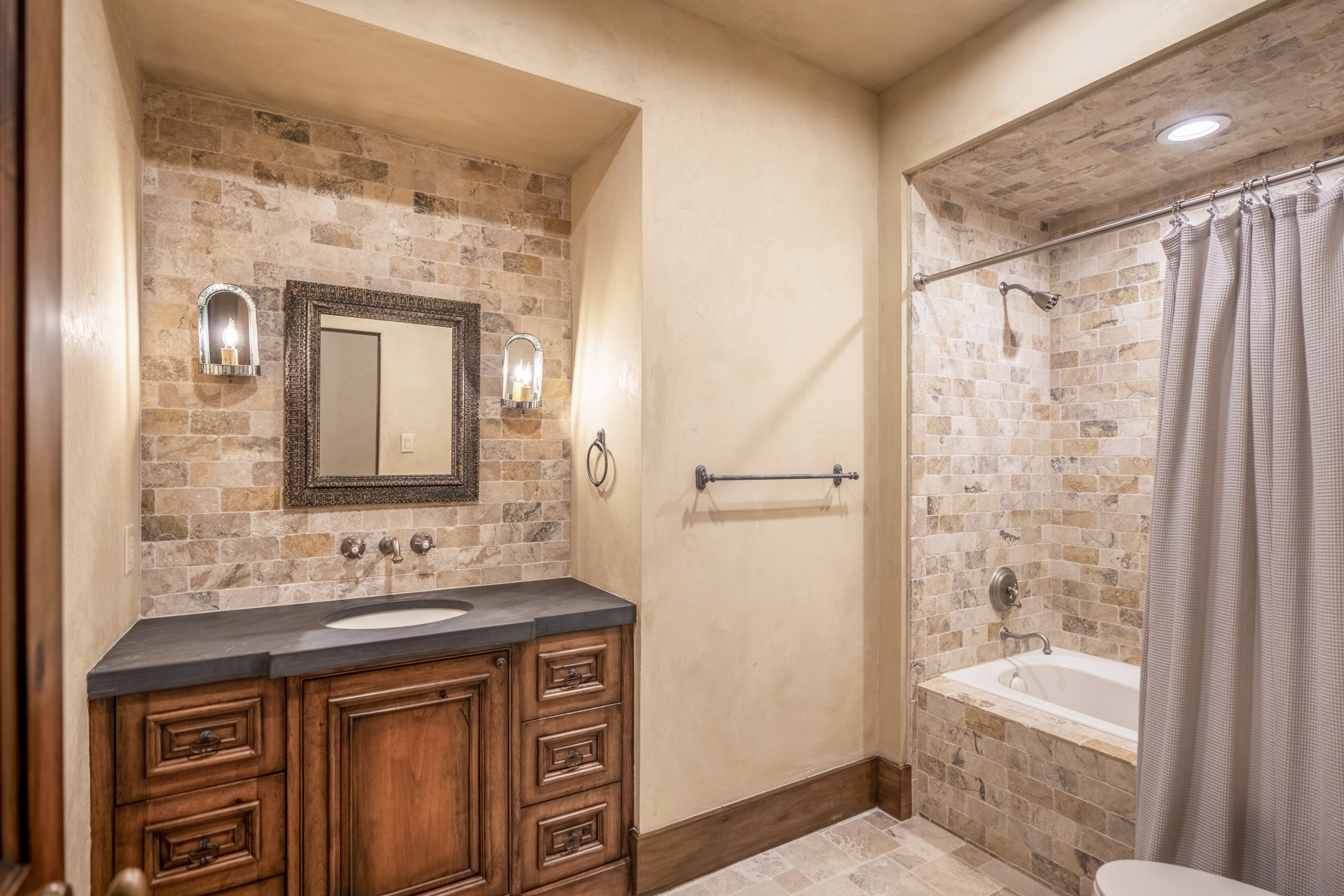 15 N Badger Lodge Circle Property Photo 37