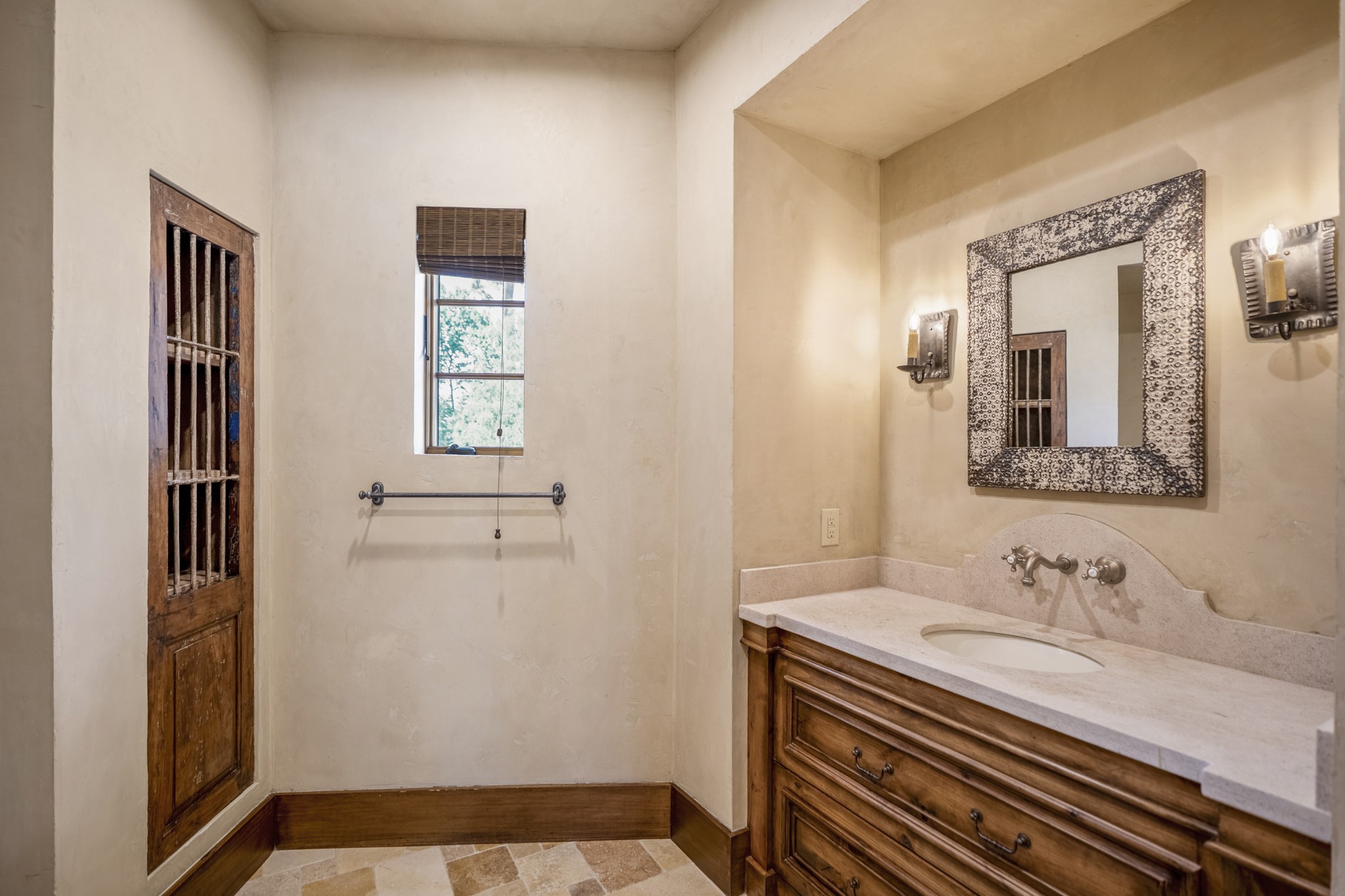 15 N Badger Lodge Circle Property Photo 40