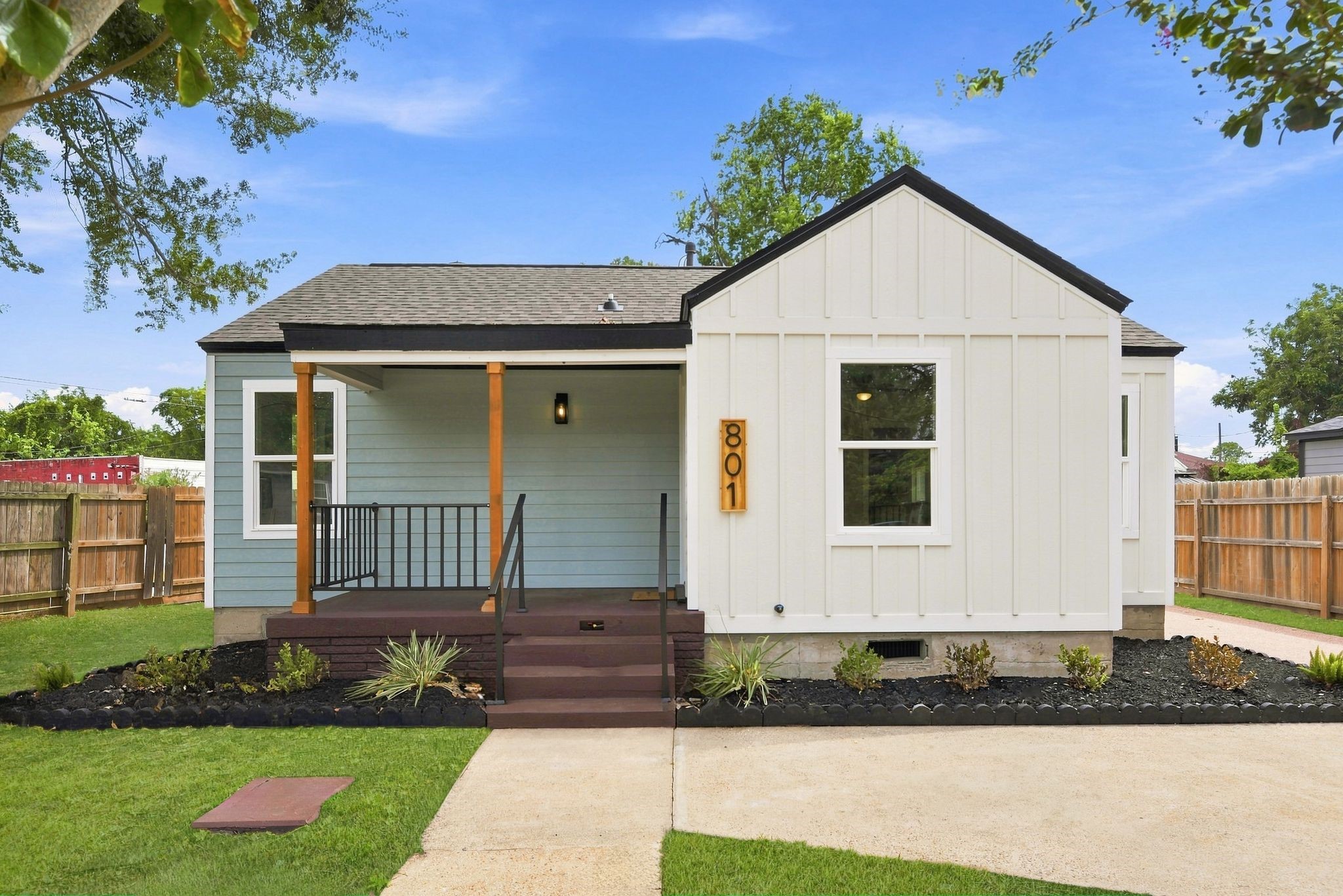 801 E Defee Avenue