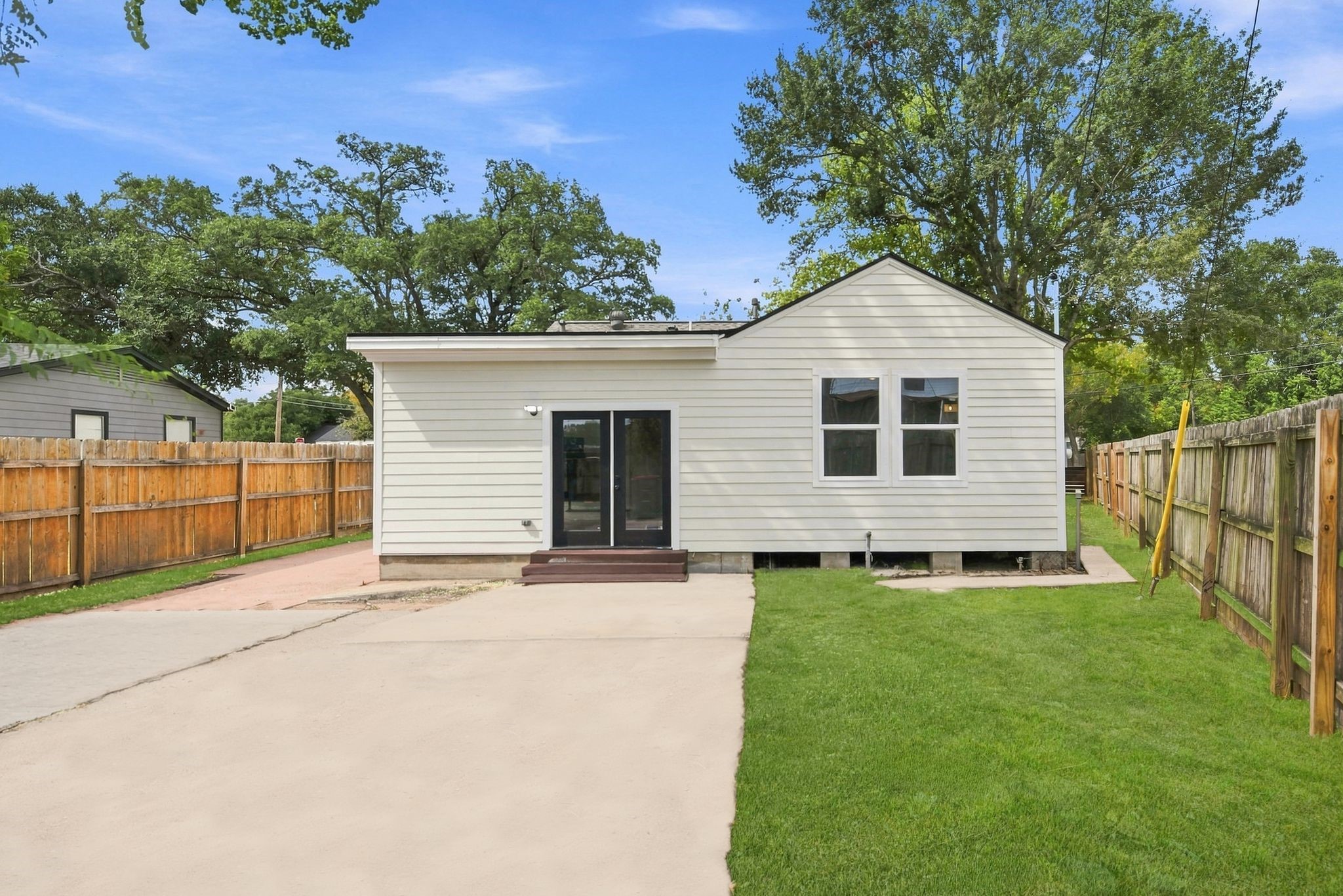 801 E Defee Avenue Property Photo 41