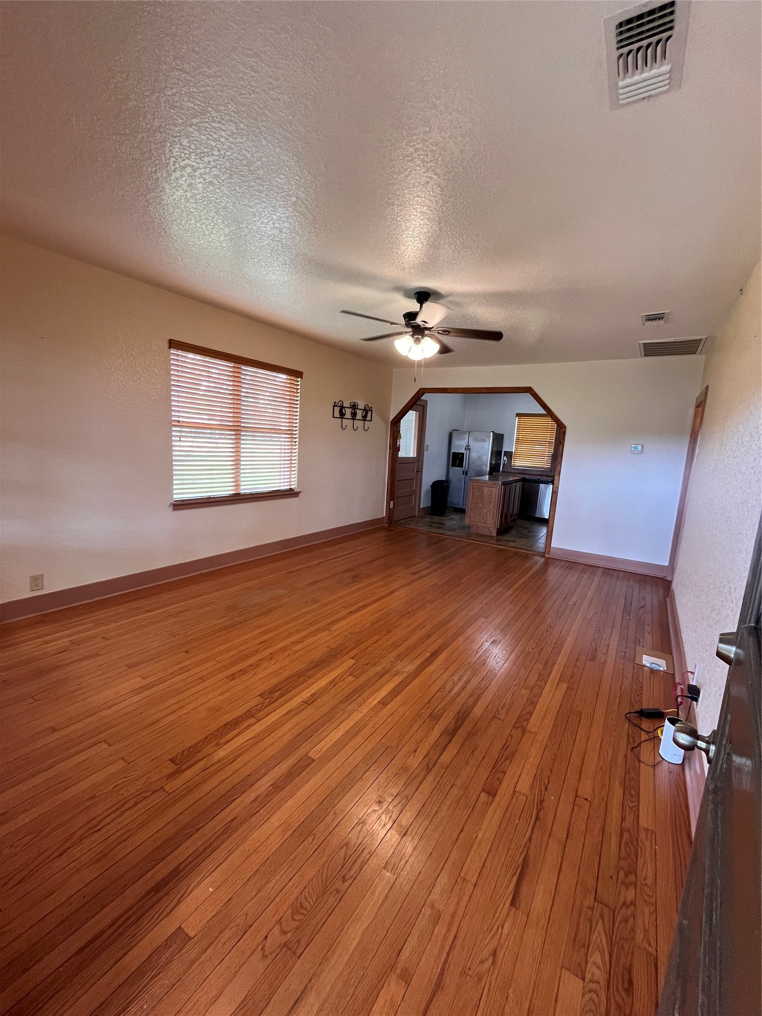 1527 Boling Dome Drive 34 Property Photo 5
