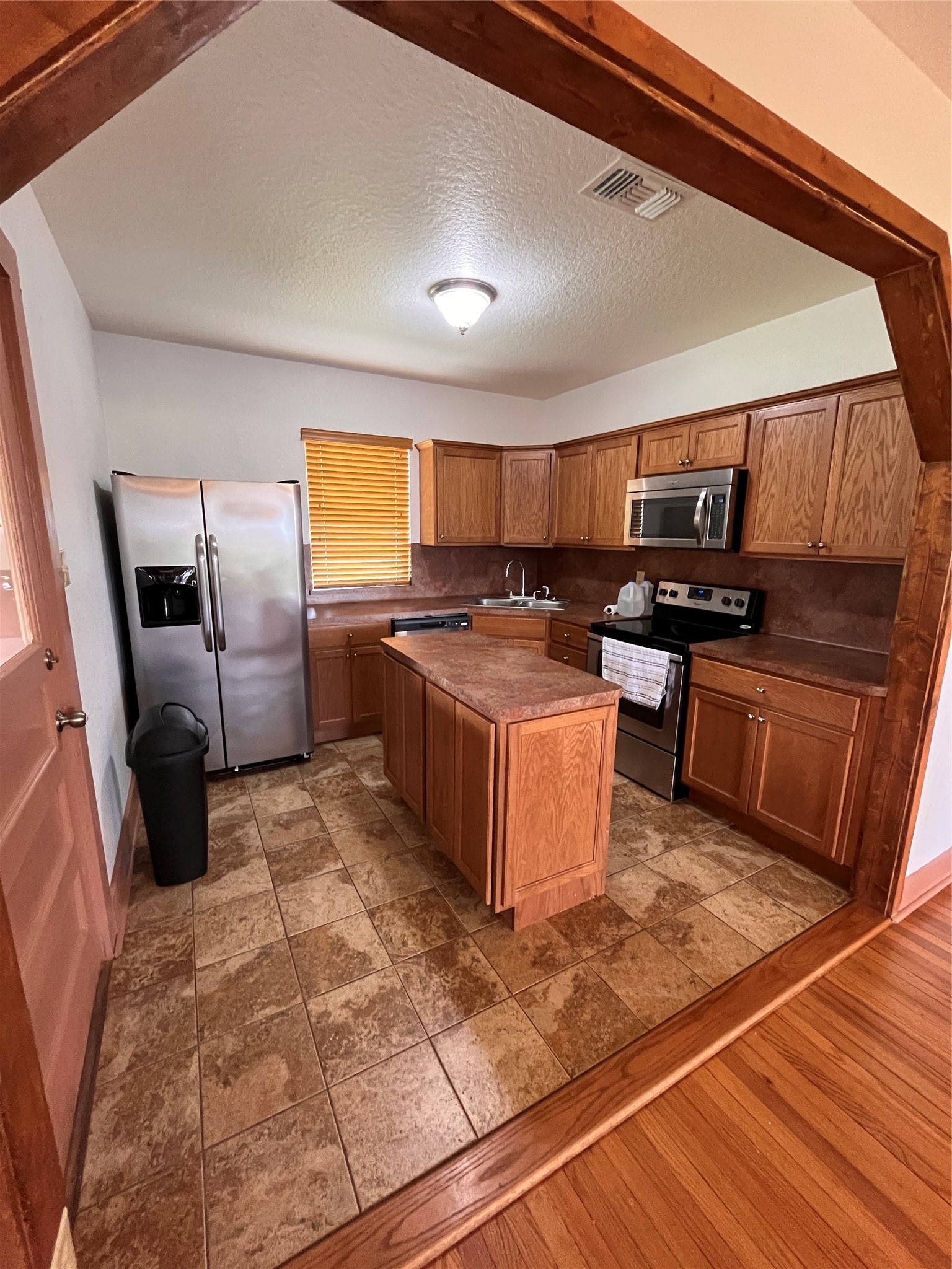 1527 Boling Dome Drive 34 Property Photo 7