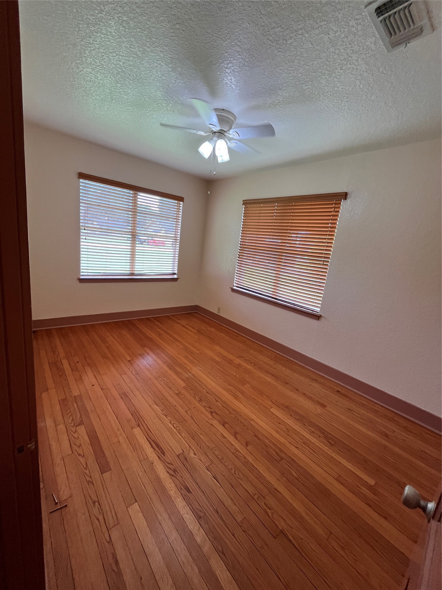 1527 Boling Dome Drive 34 Property Photo 13