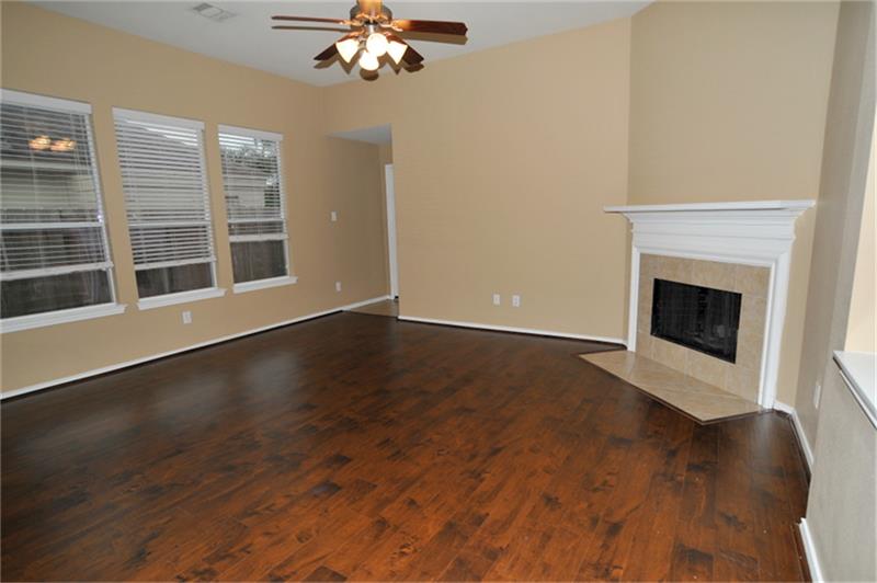 872 Rock Harbor Lane Property Photo 6