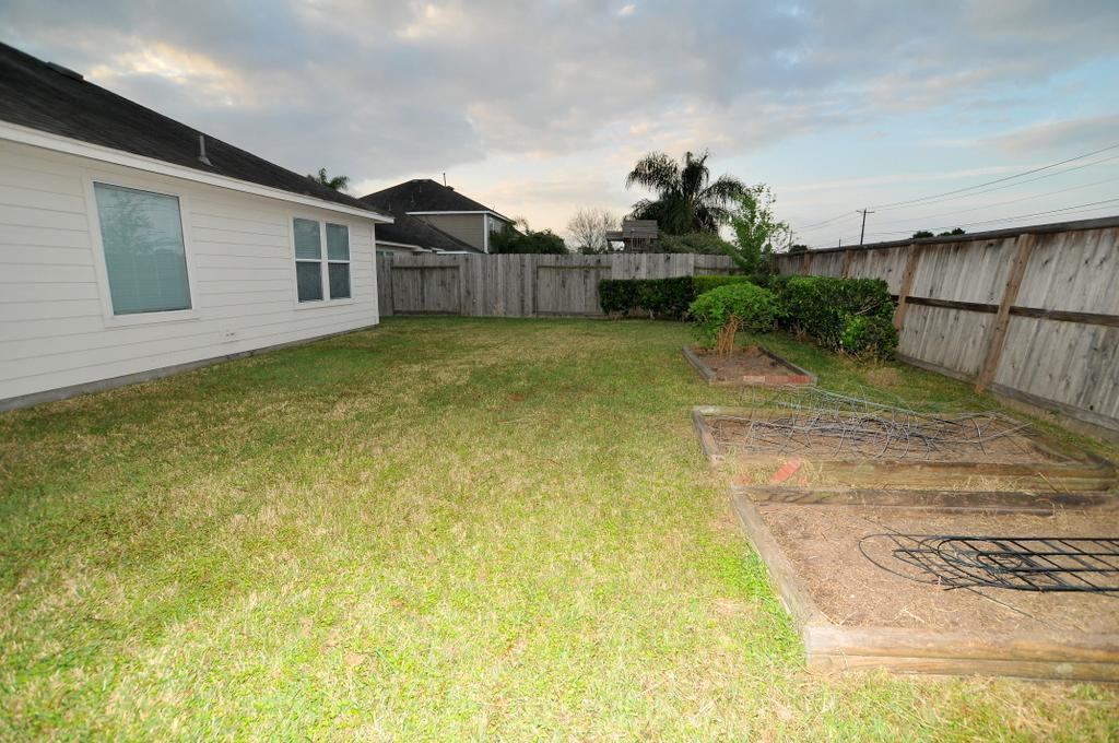 872 Rock Harbor Lane Property Photo 25