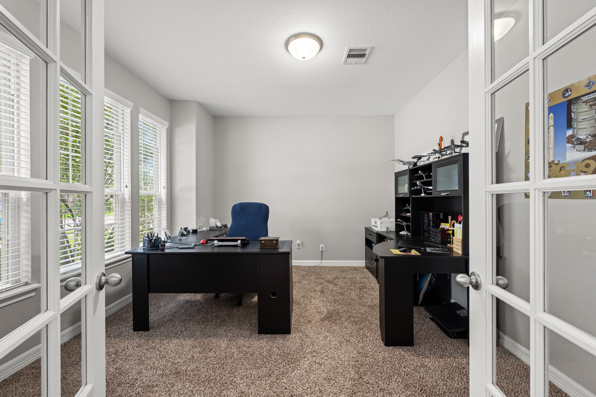 20618 Barchan Point Way Property Photo 4