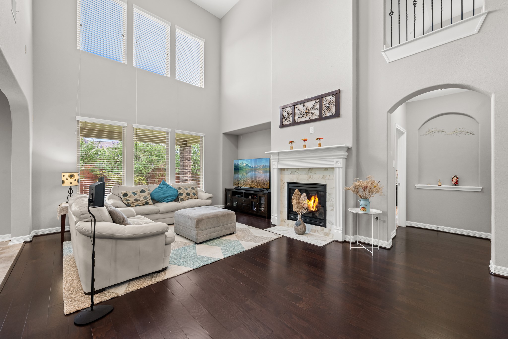 20618 Barchan Point Way Property Photo 5