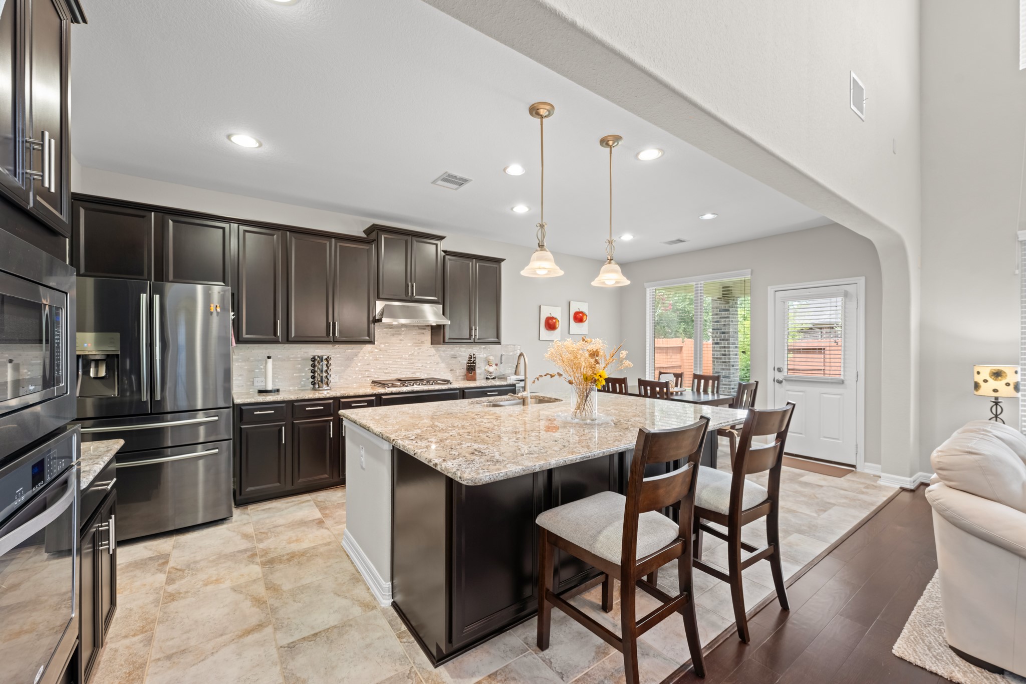 20618 Barchan Point Way Property Photo 8