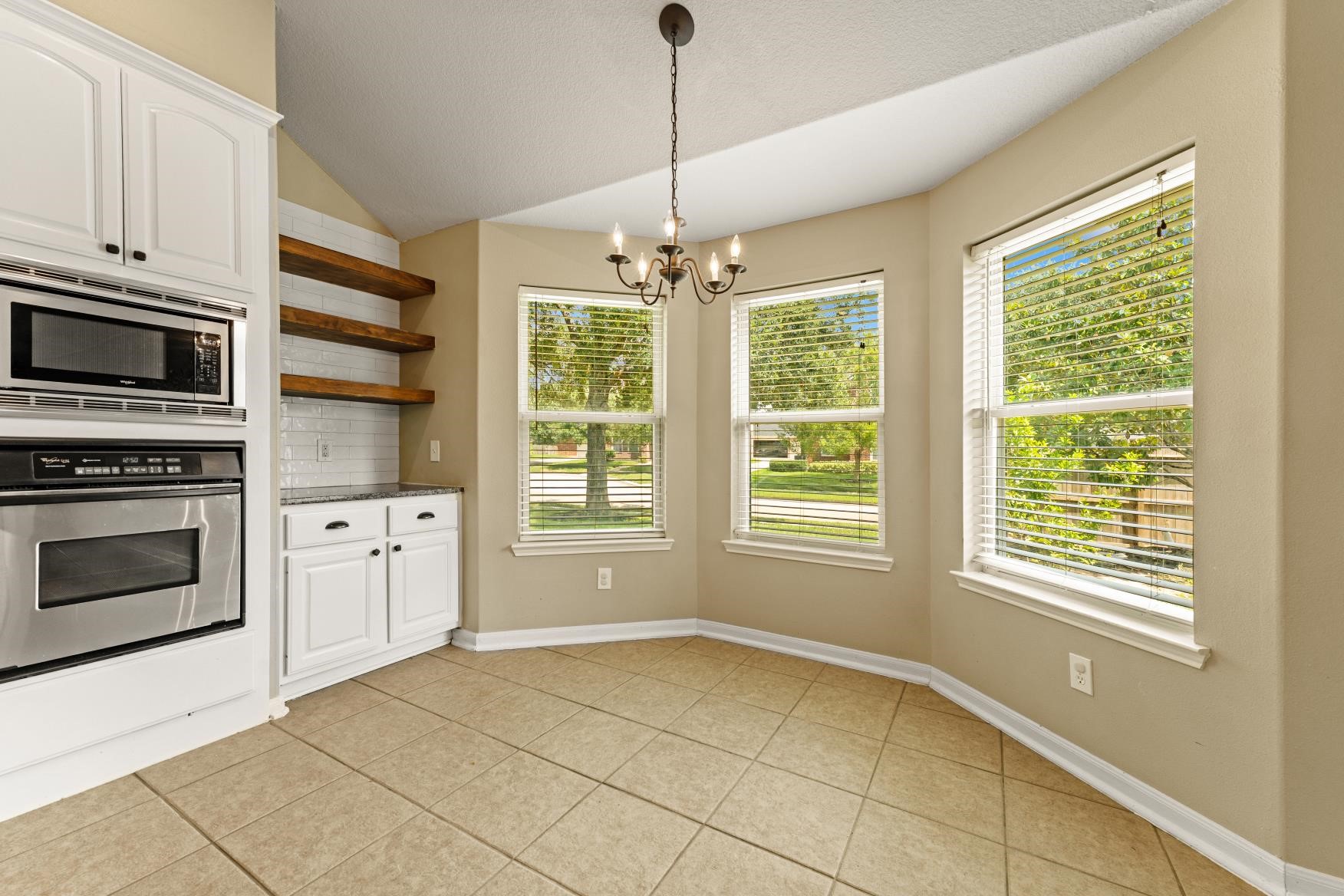 922 Spring Source Place Property Photo 10