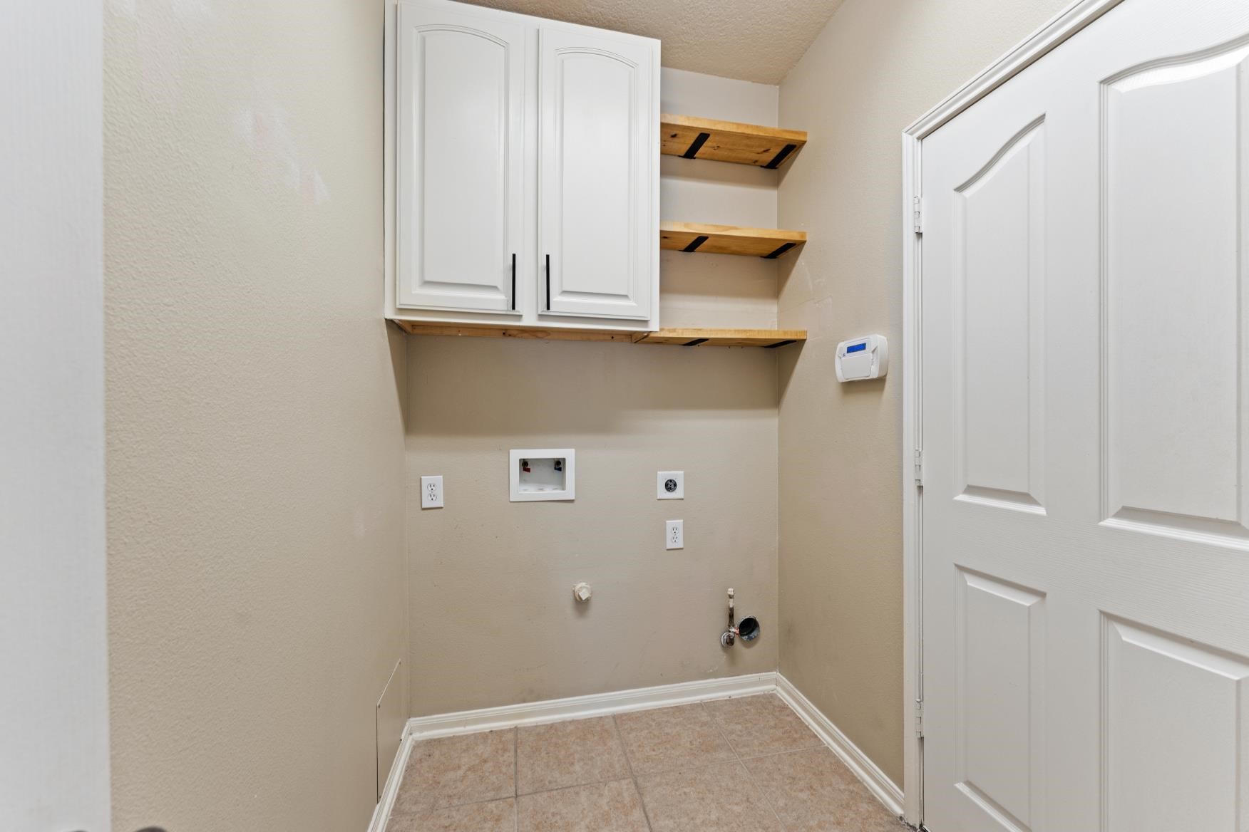 922 Spring Source Place Property Photo 24