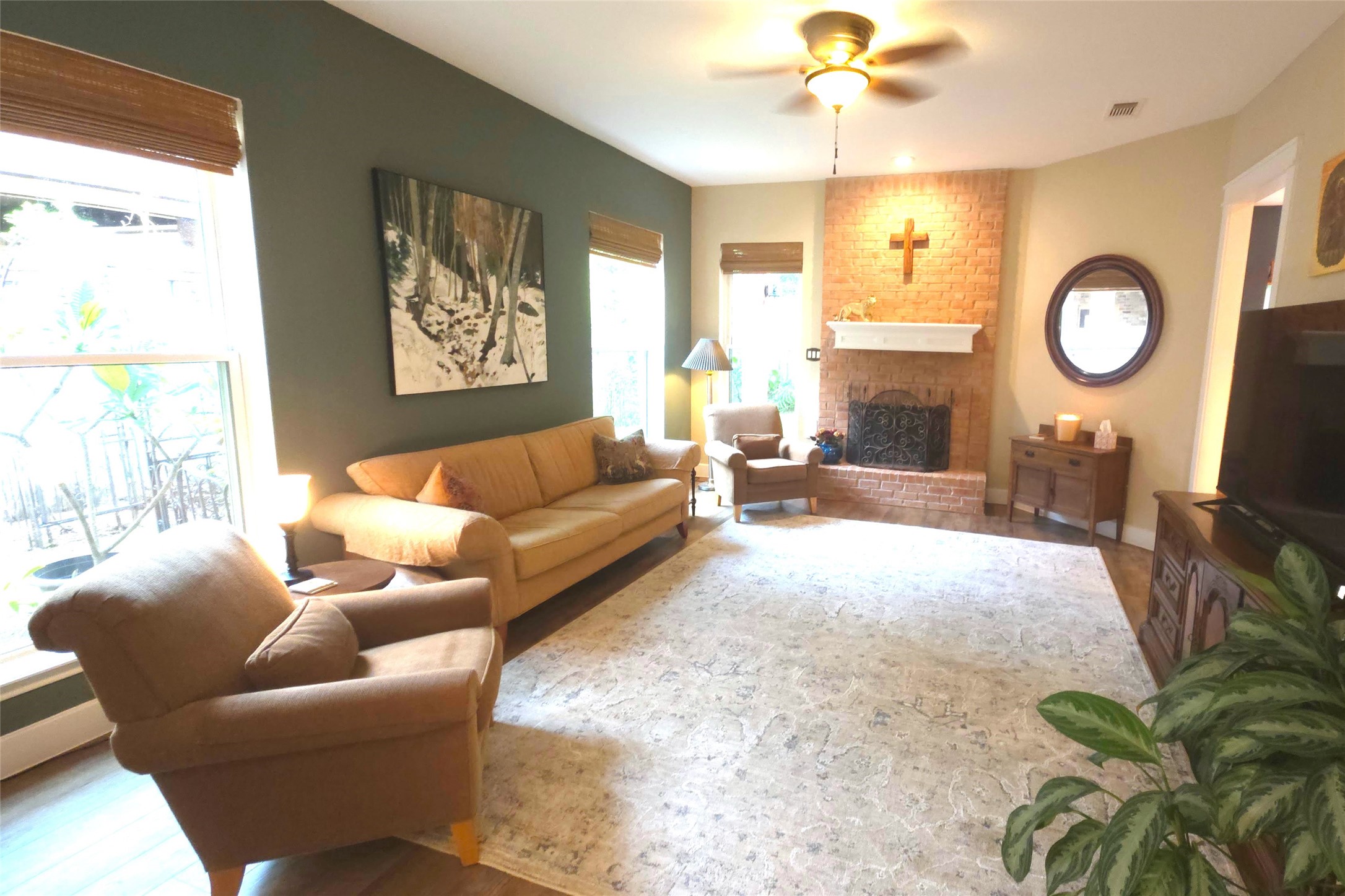 1142 Misty Lake Drive Property Photo 12