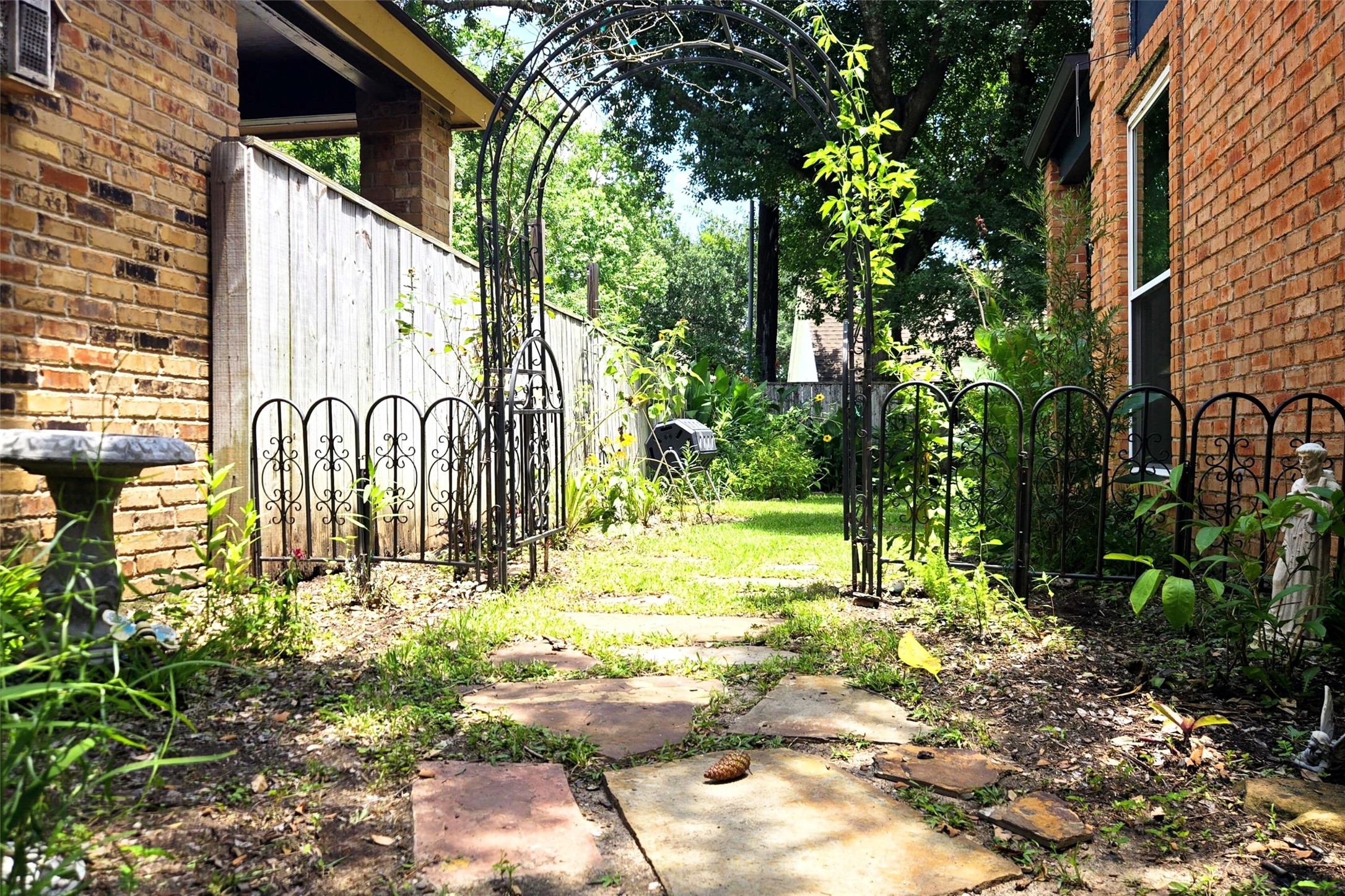 1142 Misty Lake Drive Property Photo 30