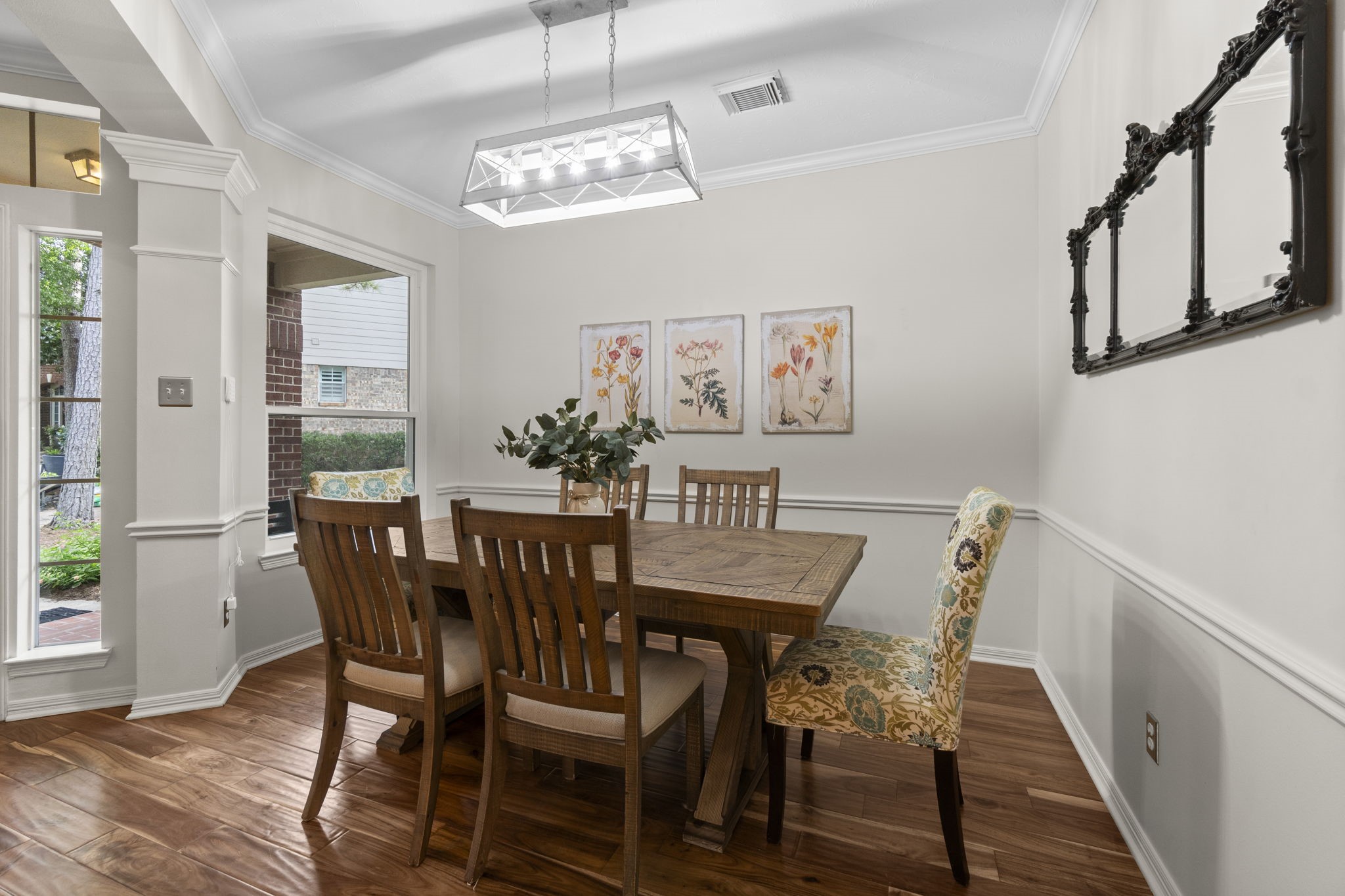 22 Royal Ridge Place Property Photo 5