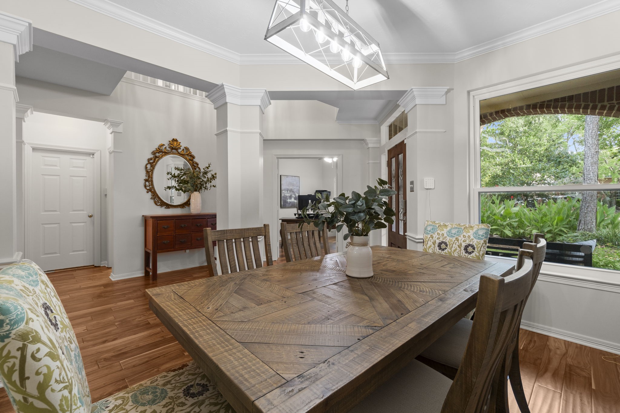 22 Royal Ridge Place Property Photo 6