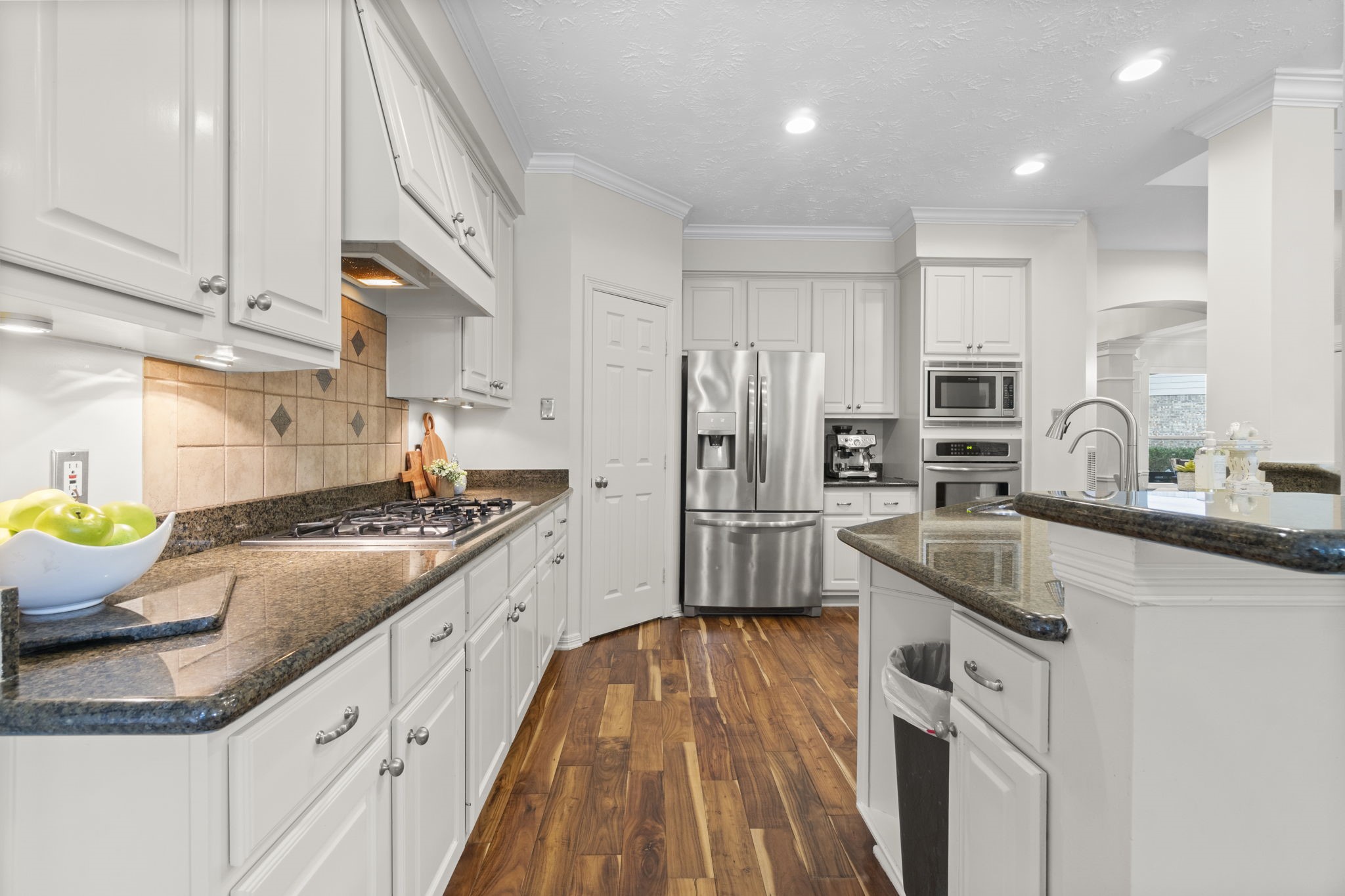 22 Royal Ridge Place Property Photo 13