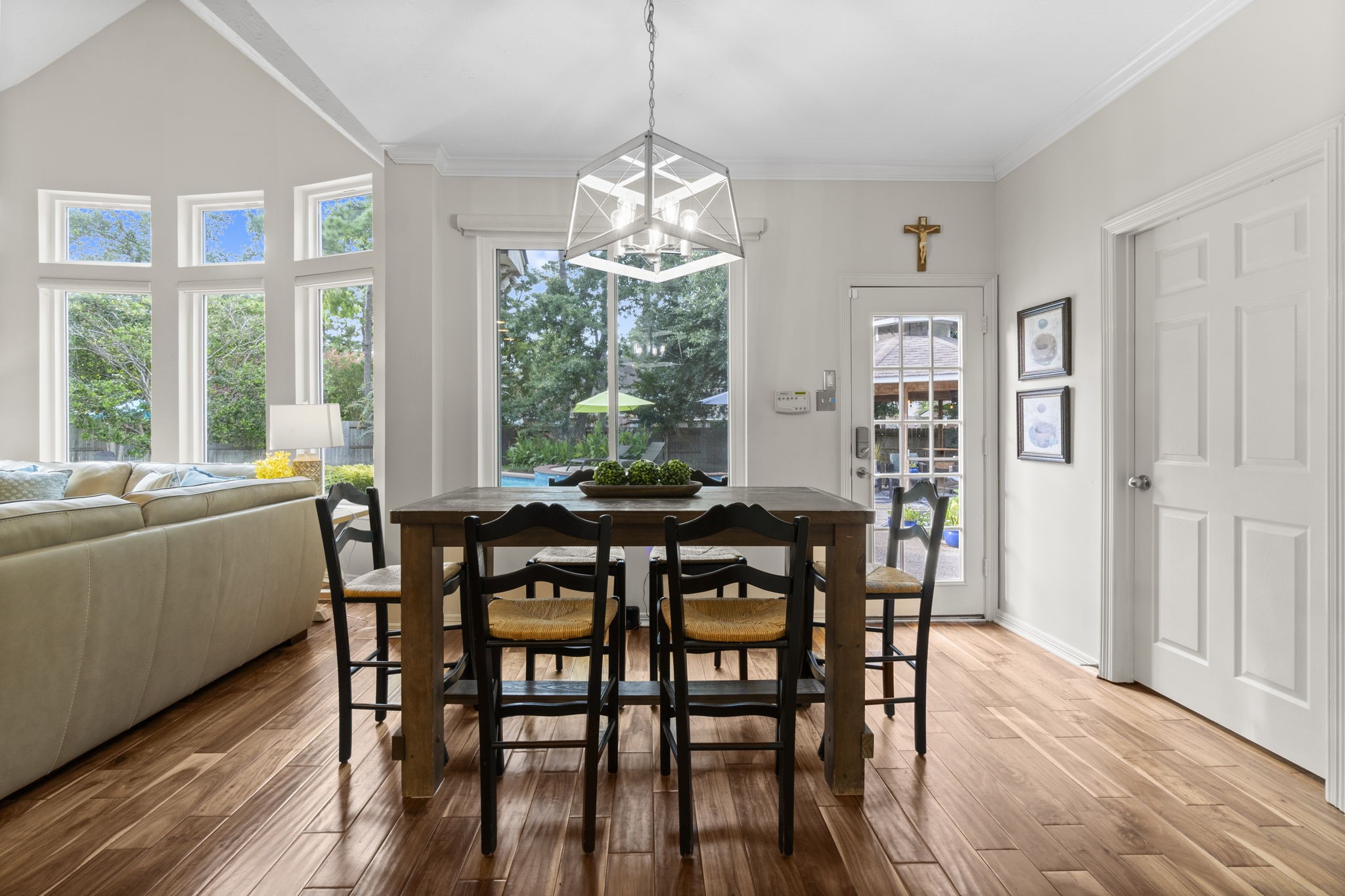 22 Royal Ridge Place Property Photo 14