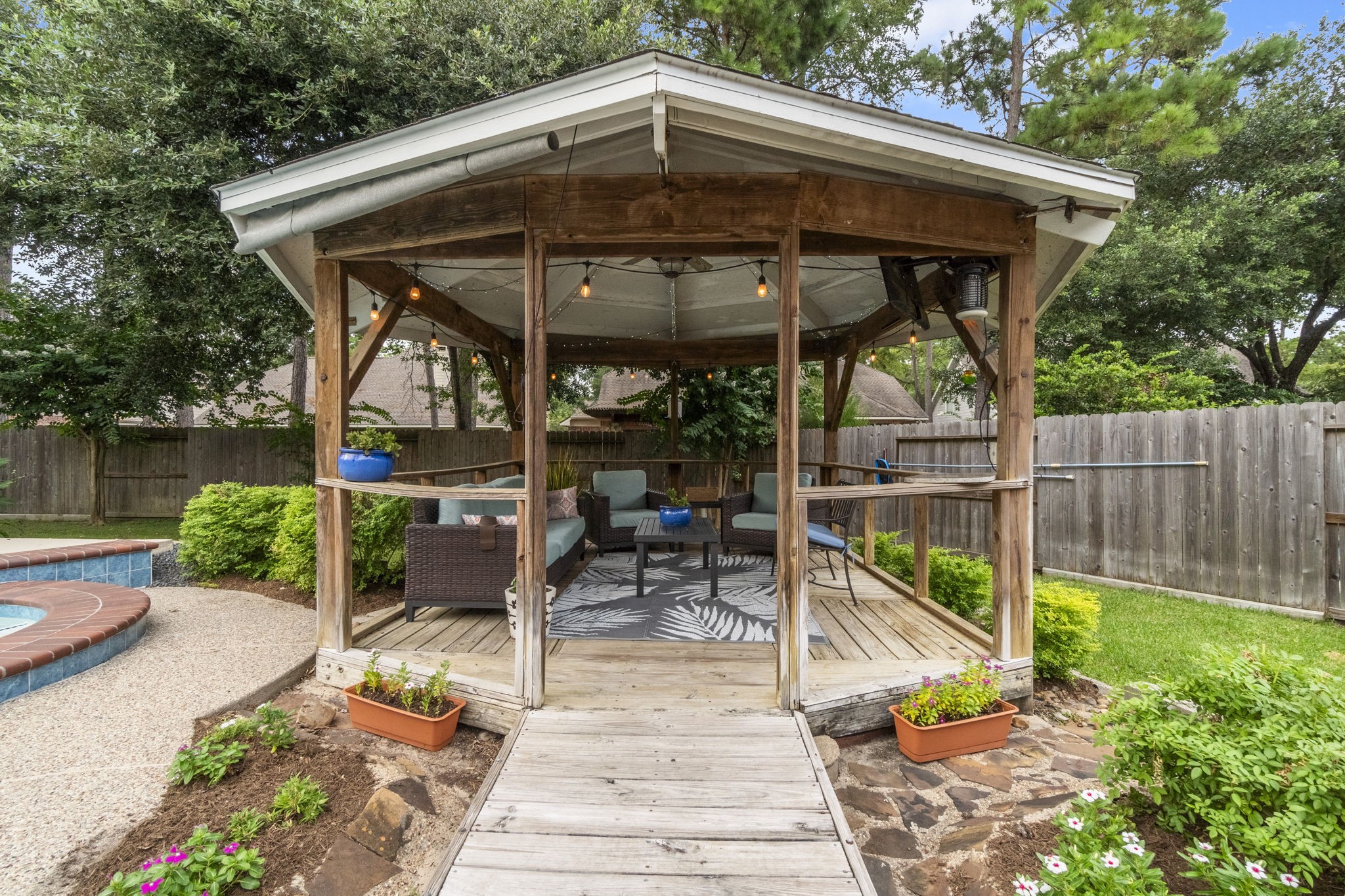 22 Royal Ridge Place Property Photo 41