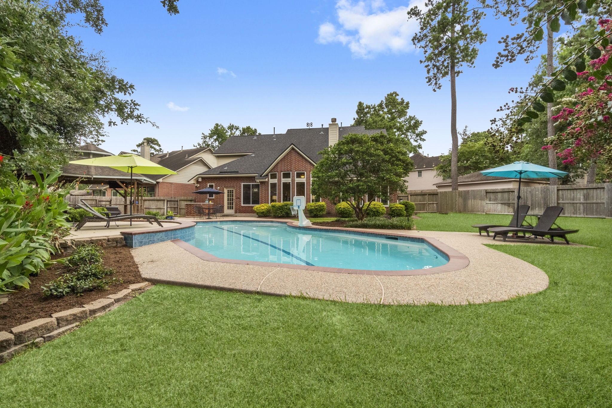 22 Royal Ridge Place Property Photo 46