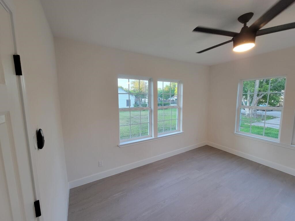 4505 Kress Street A Property Photo 6