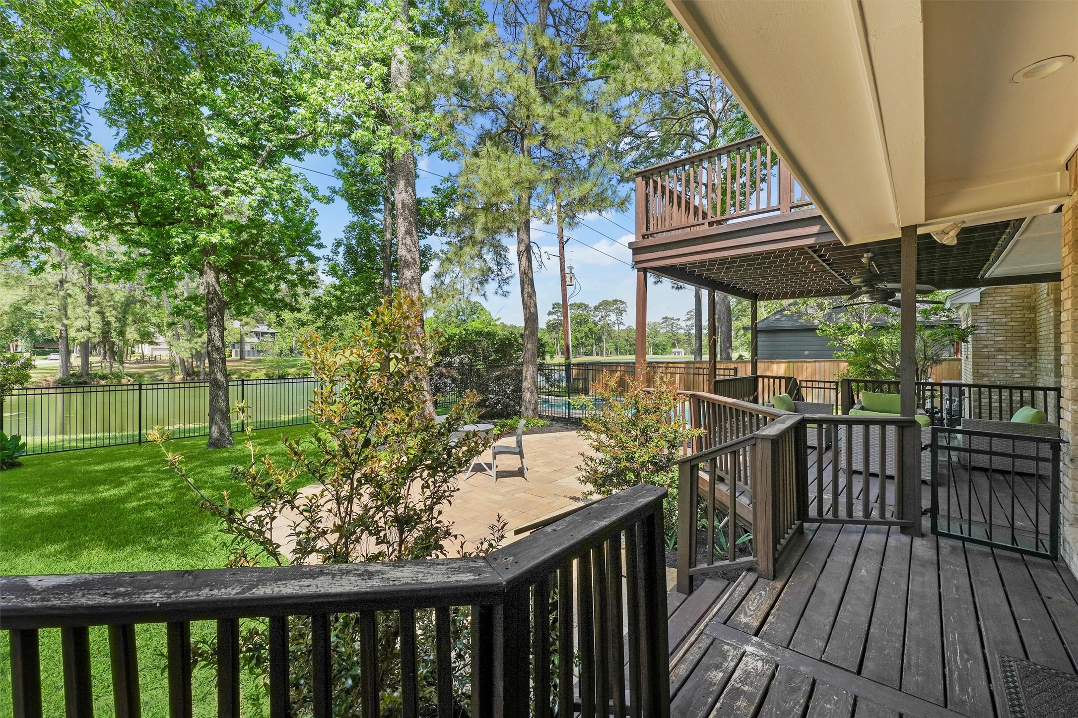 2023 Forest Garden Drive Property Photo 1