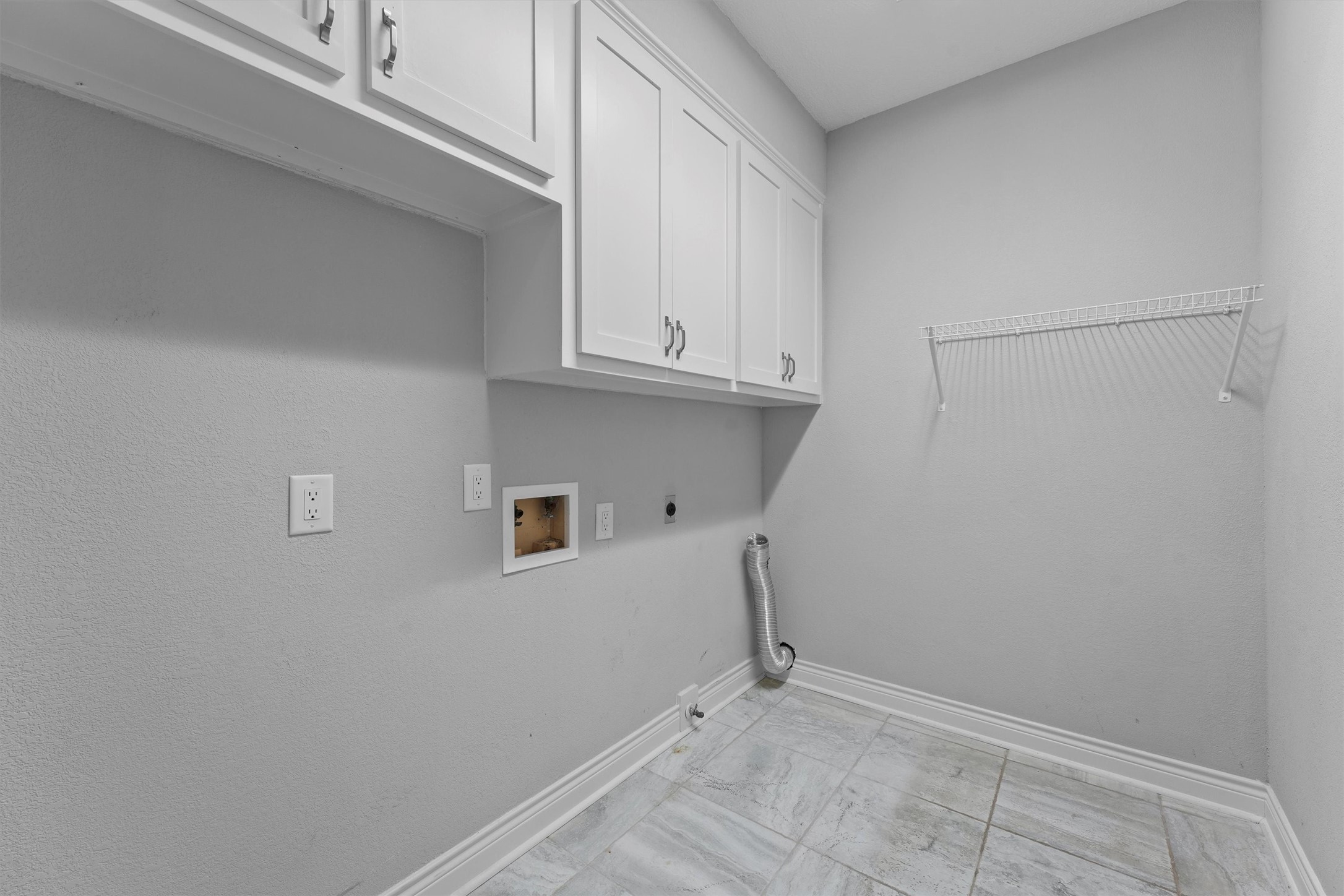 2023 Forest Garden Drive Property Photo 20