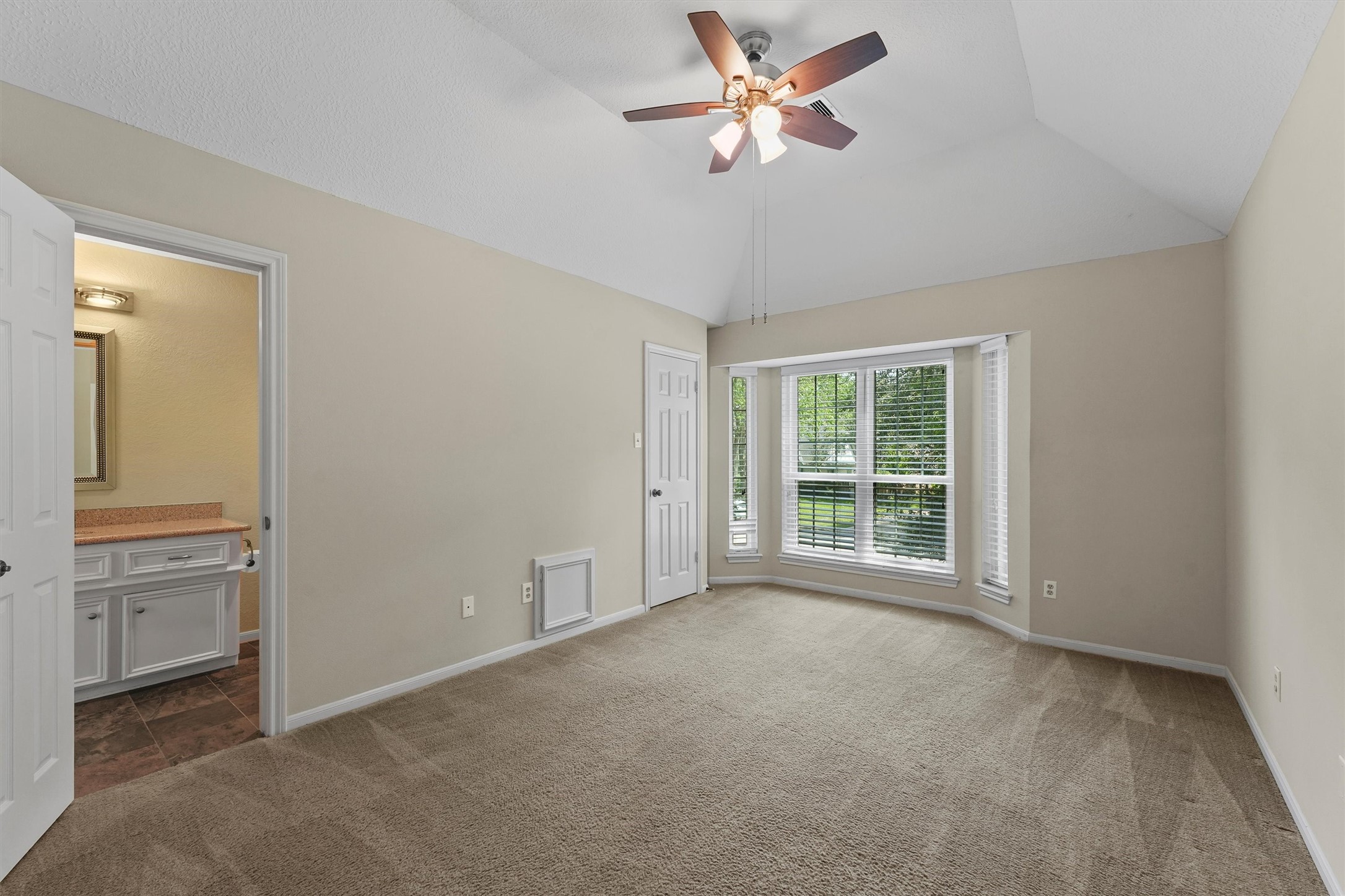 2023 Forest Garden Drive Property Photo 35