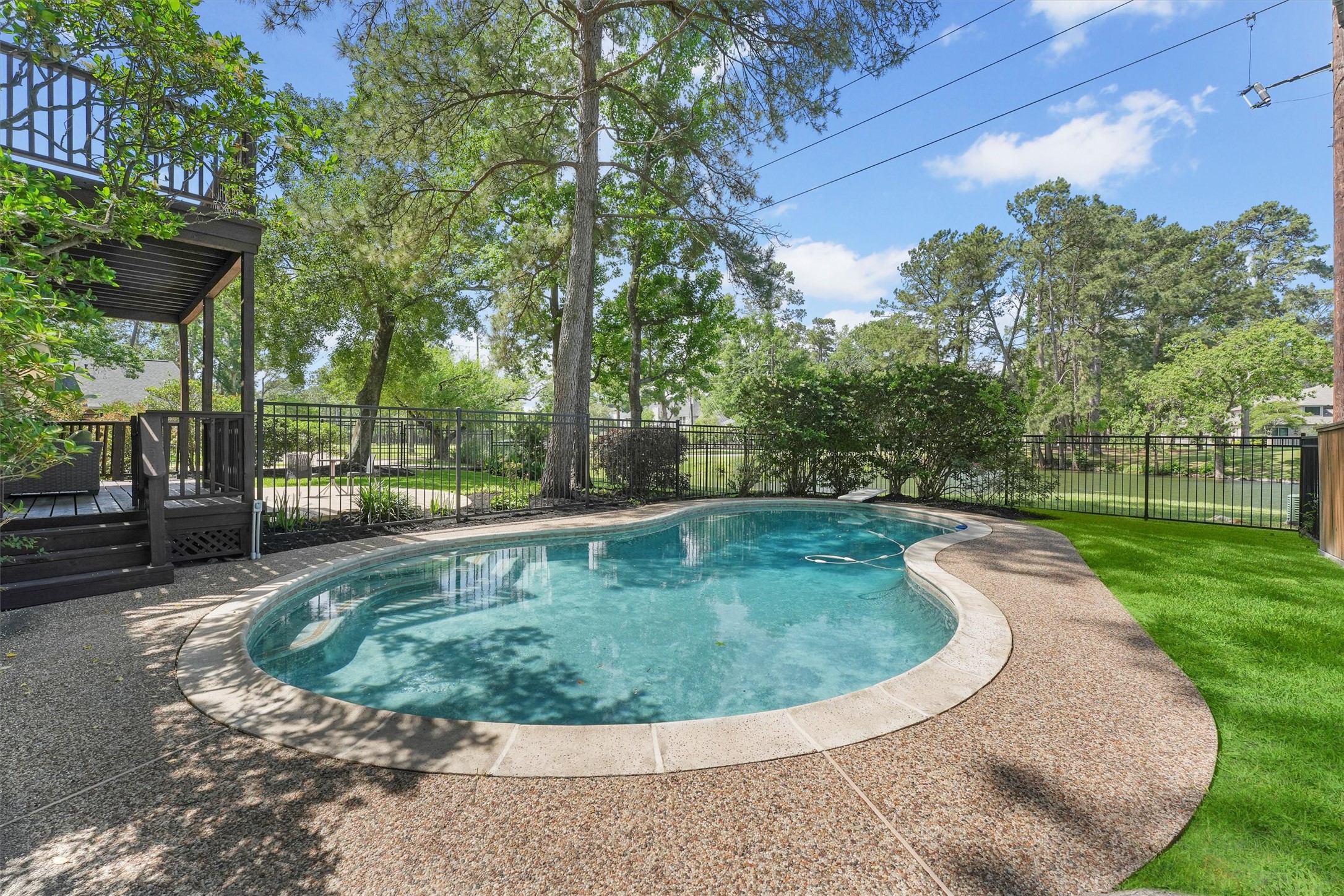 2023 Forest Garden Drive Property Photo 42