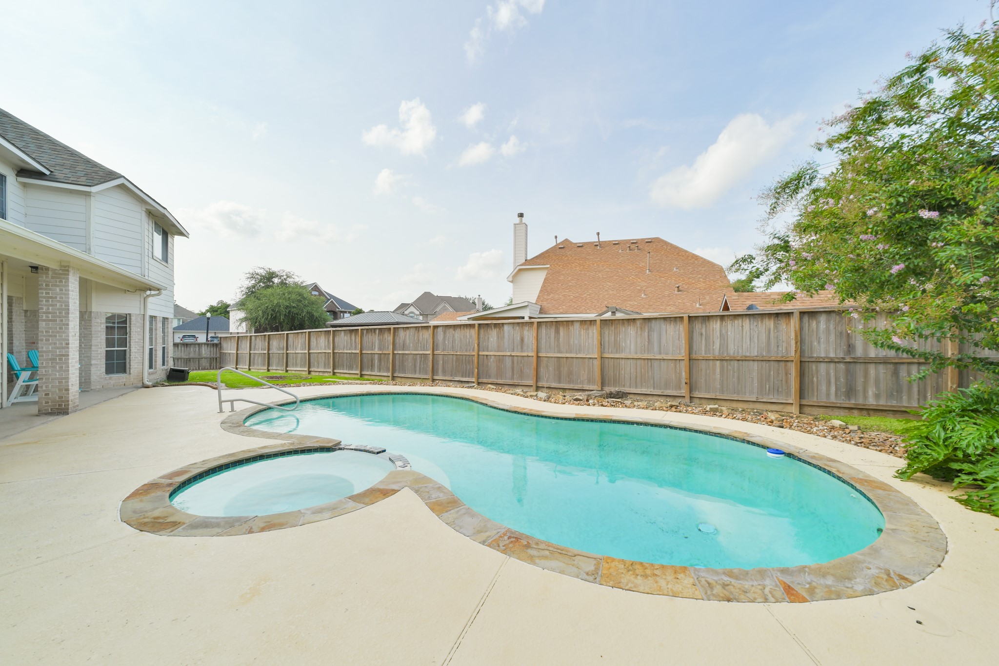 2621 Drift Wood Lane Property Photo 16