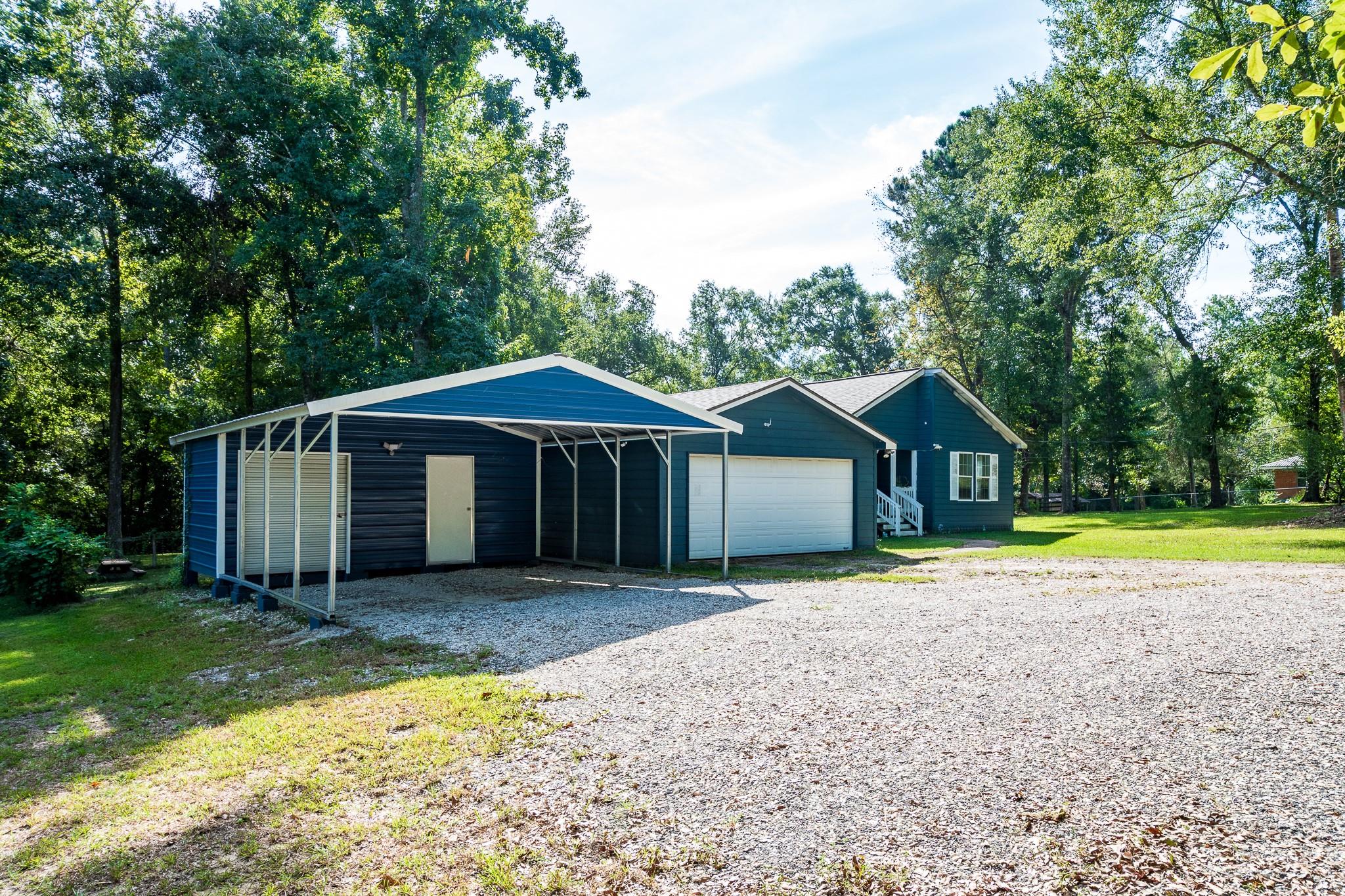 206 County Road 362 Property Photo 2