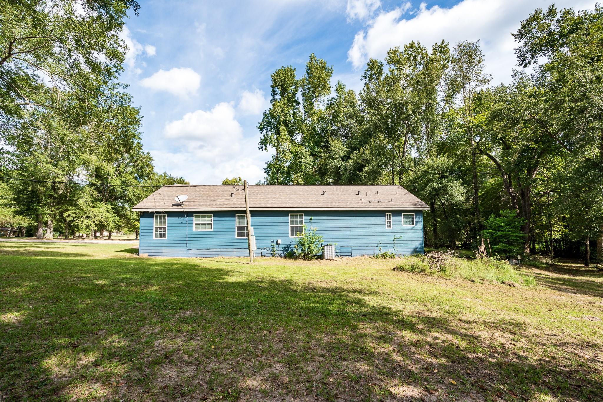 206 County Road 362 Property Photo 17