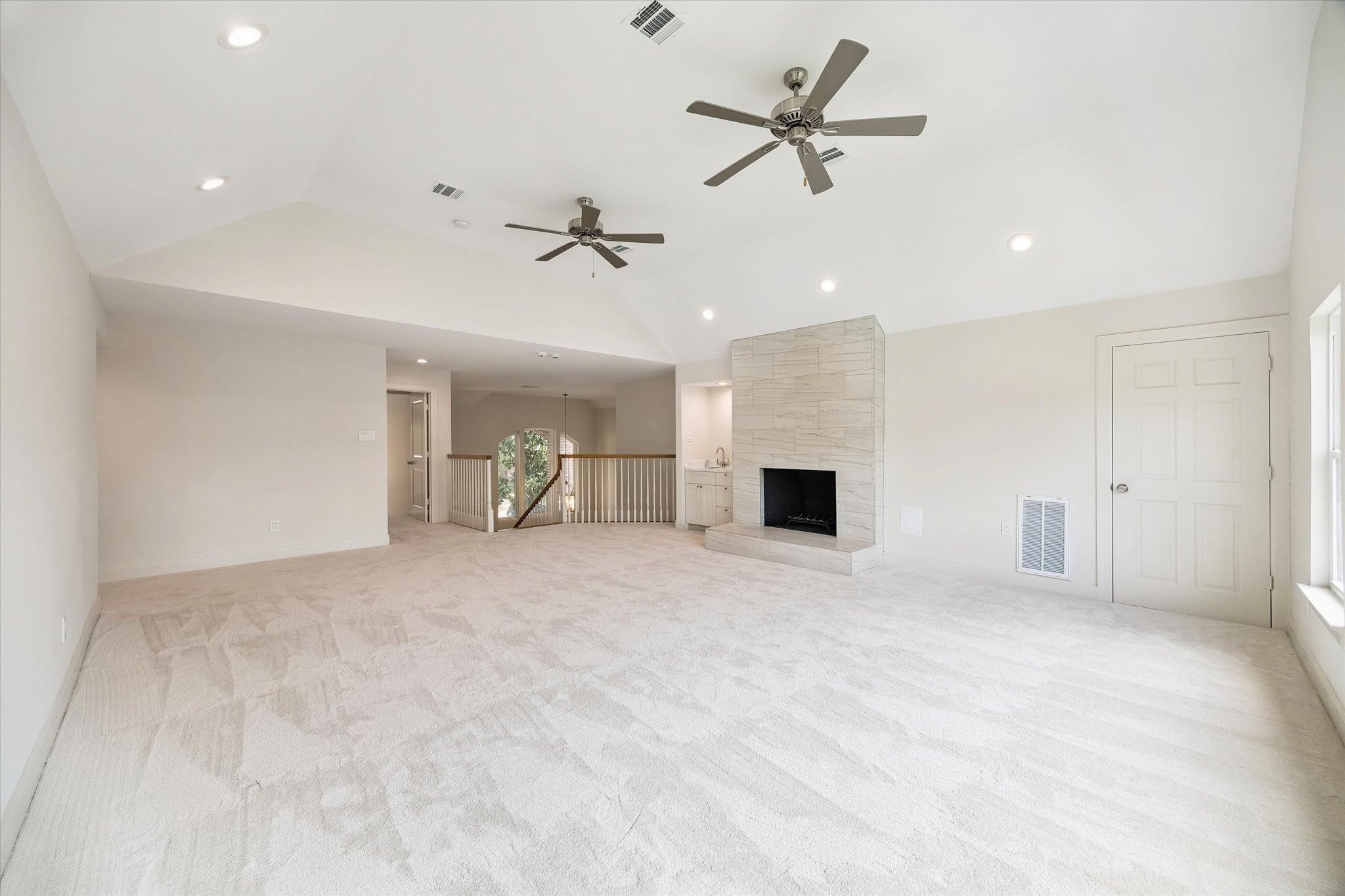 15911 Redwood Place Drive Property Photo 31