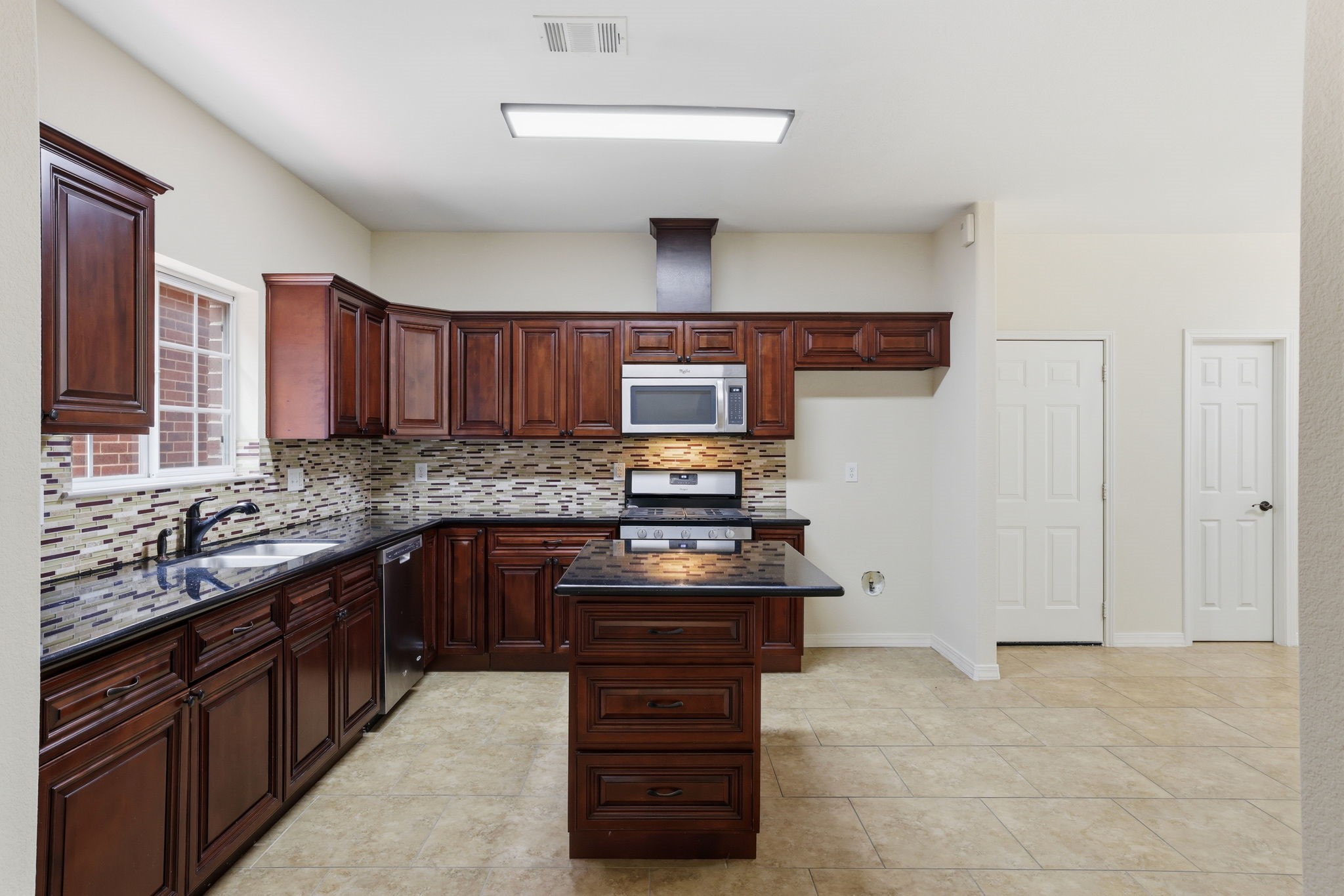 14314 N Cashel Oak Drive Property Photo 5