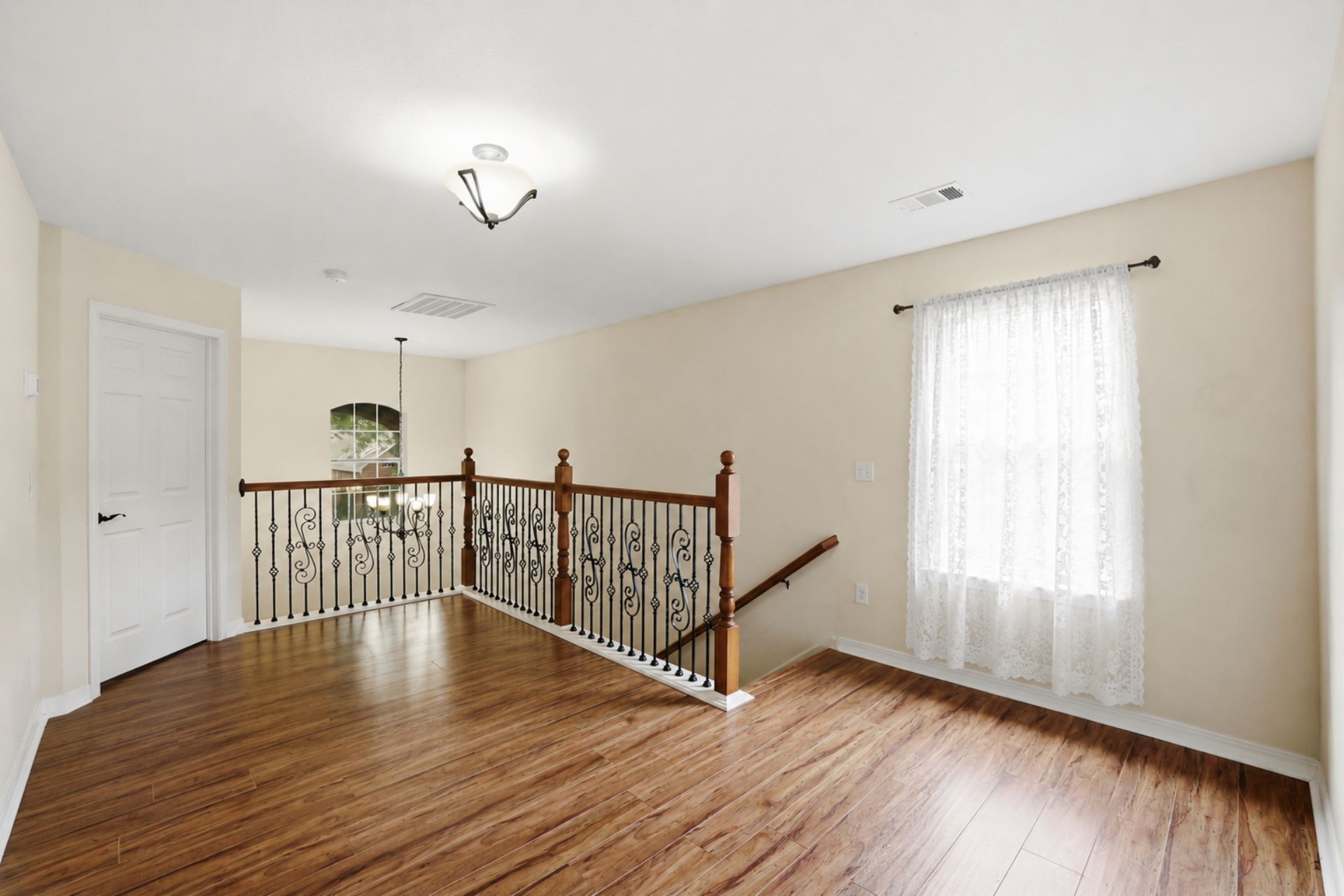 14314 N Cashel Oak Drive Property Photo 7