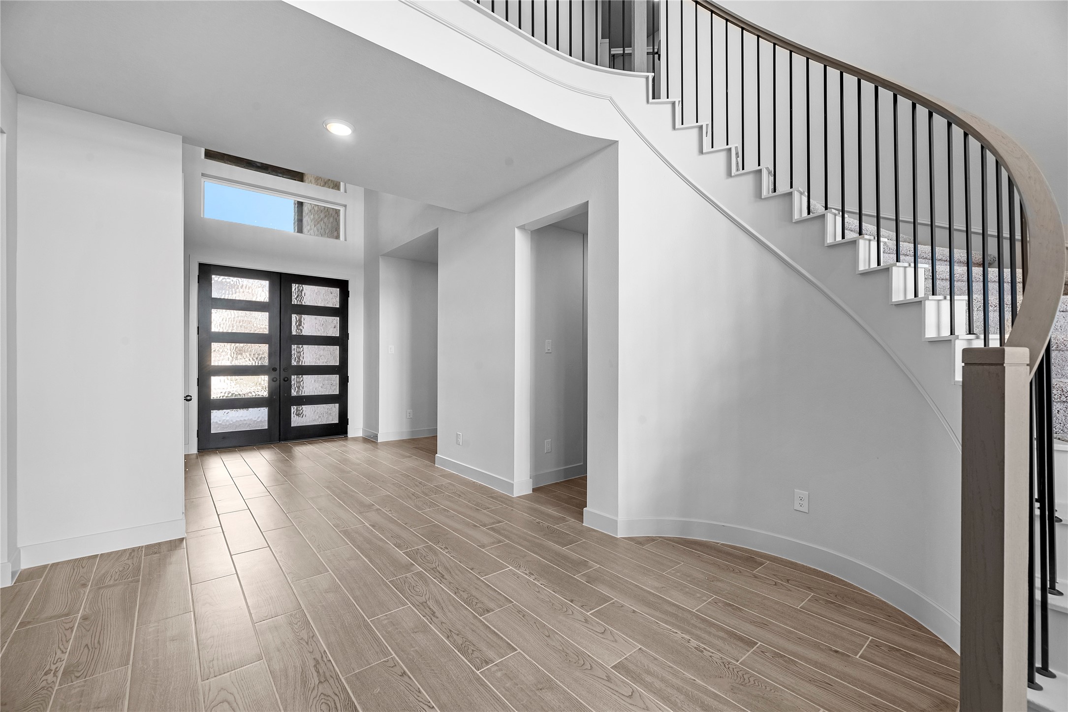 2523 Daisy Meadow Place Property Photo 16