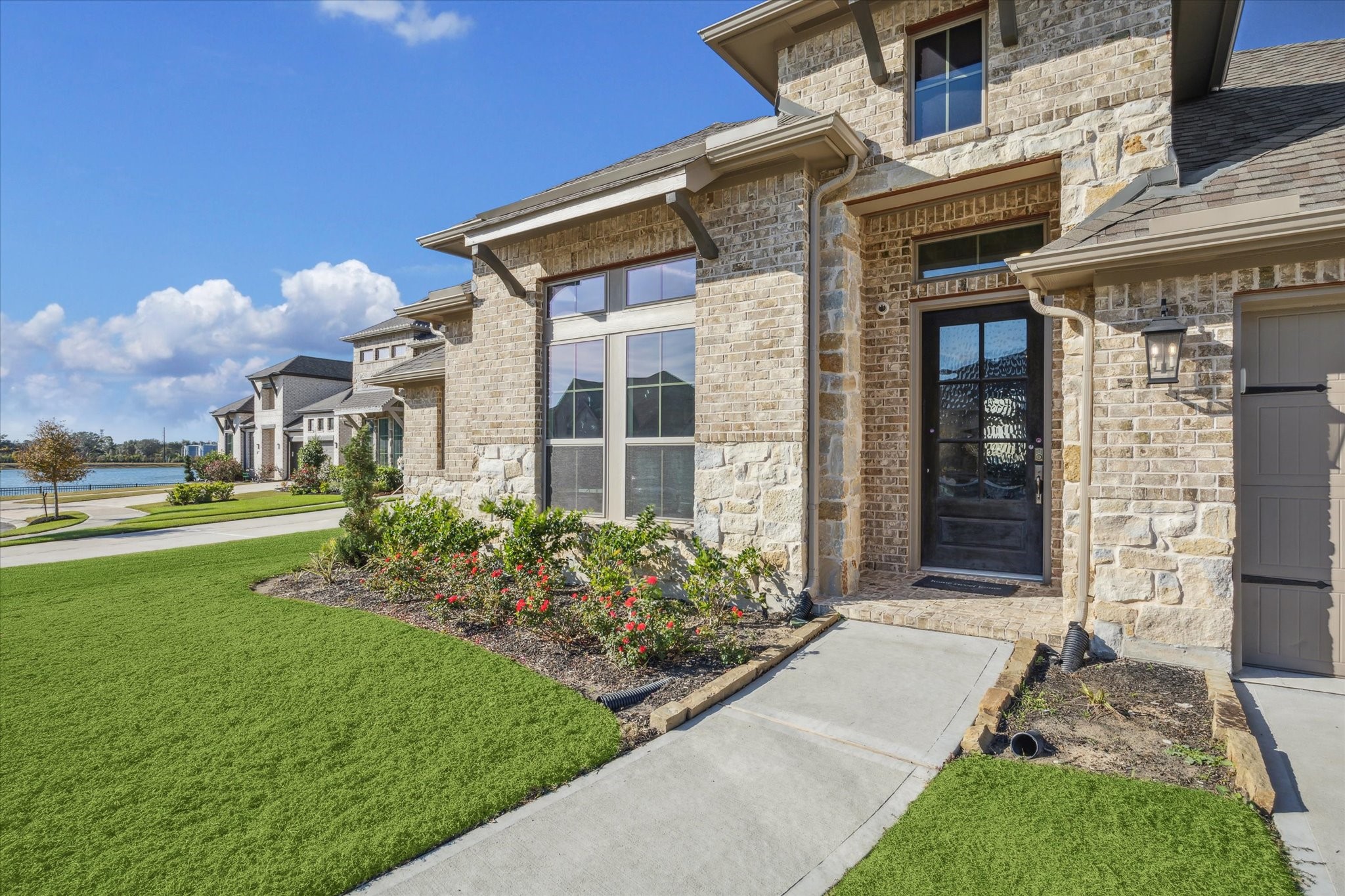 4318 Rocky Stream Court Property Photo 4