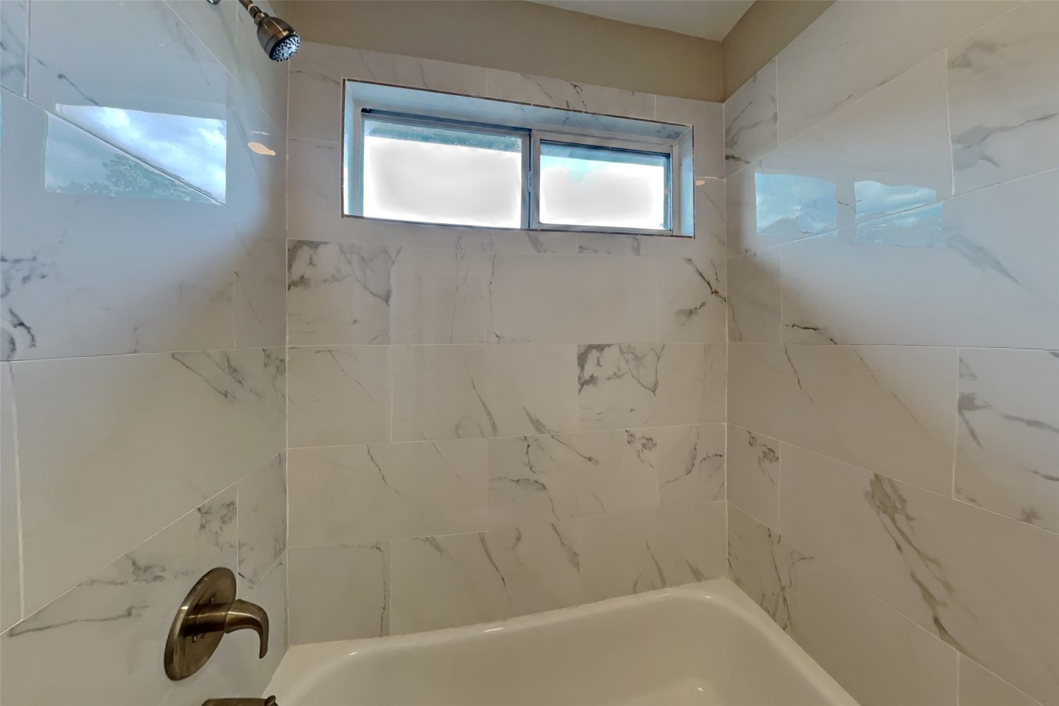 2610 Hilldale Park Lane Property Photo 15