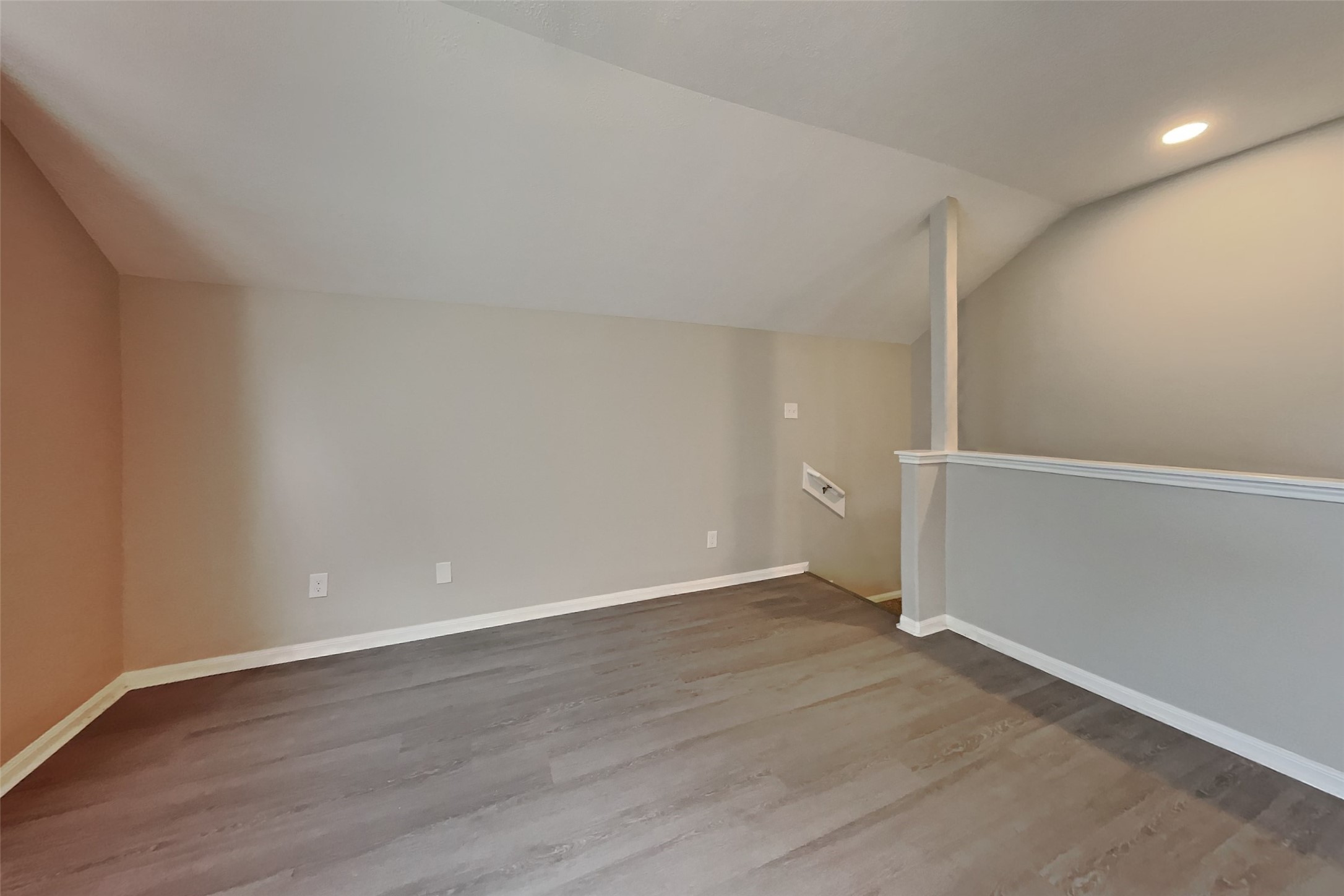 2610 Hilldale Park Lane Property Photo 16