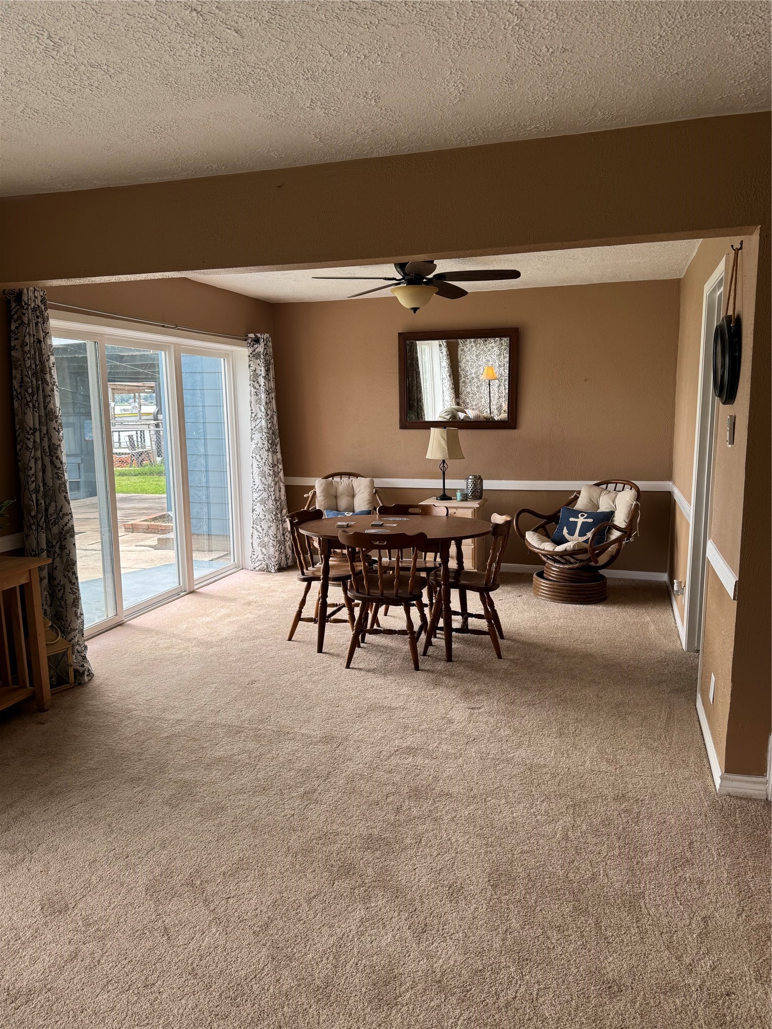 398 Lakeshore S Property Photo 46