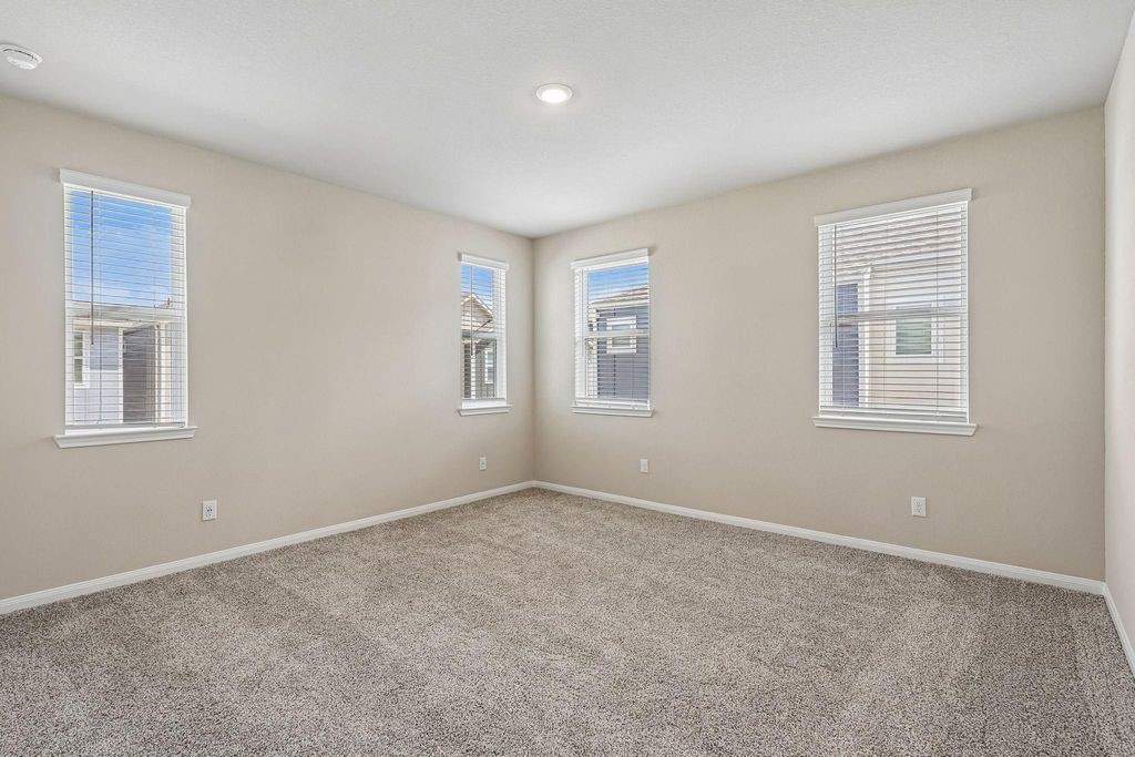 9808 Falling Fern Lane Property Photo 12