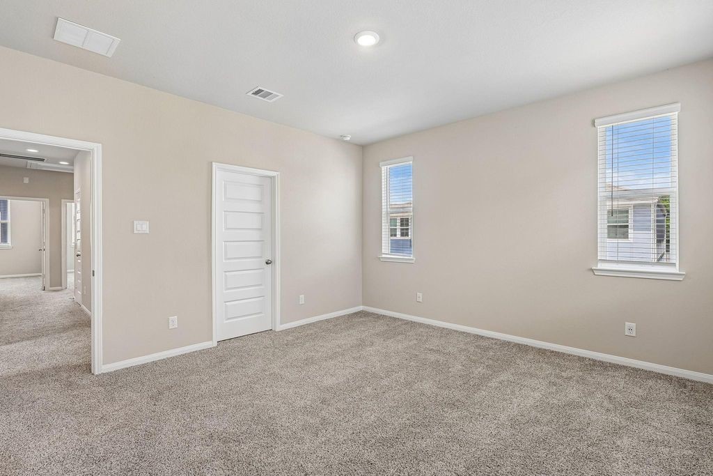 9808 Falling Fern Lane Property Photo 13