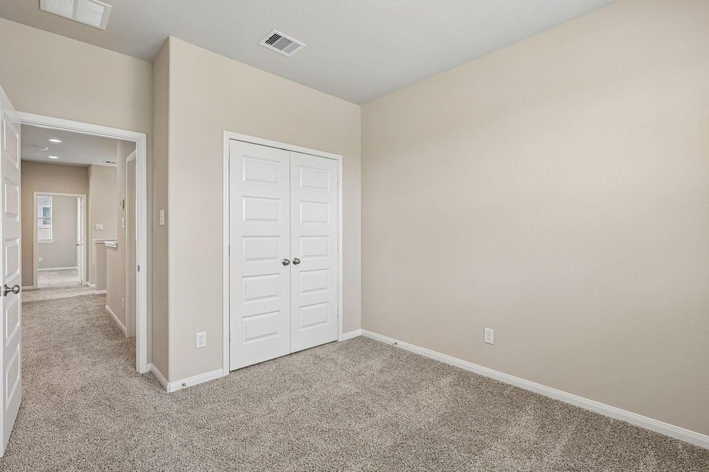 9808 Falling Fern Lane Property Photo 15