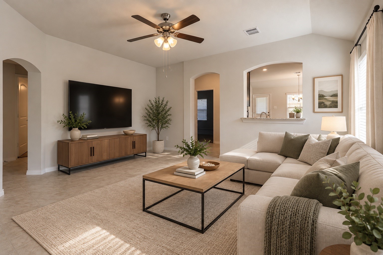 1008 Fannin Street Property Photo 4