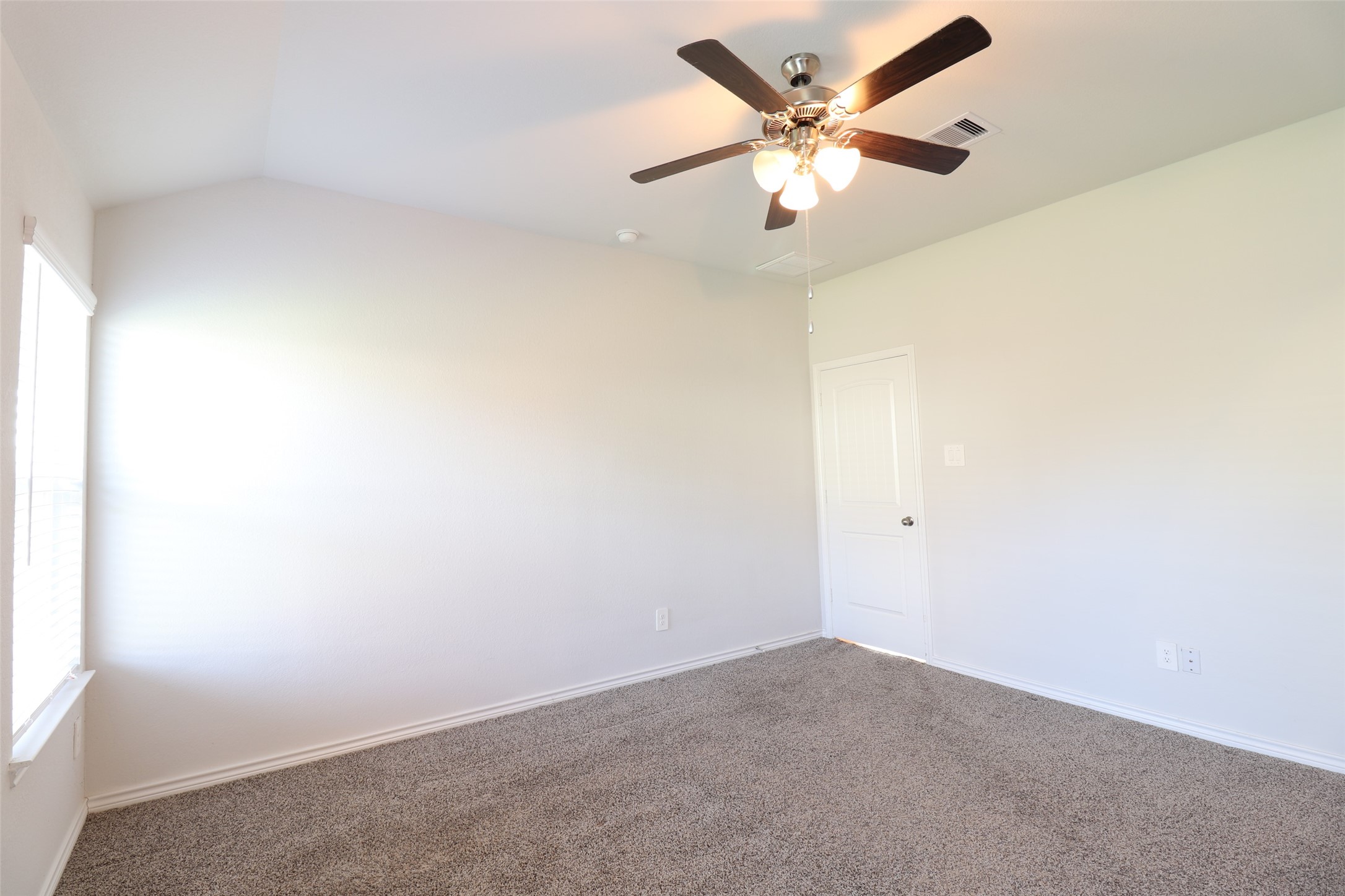 1008 Fannin Street Property Photo 27