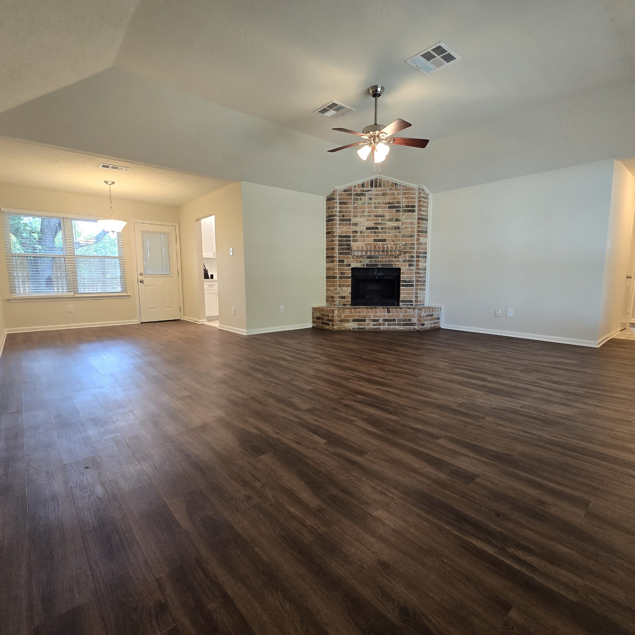 7222 Ridgeberry Drive Property Photo 7